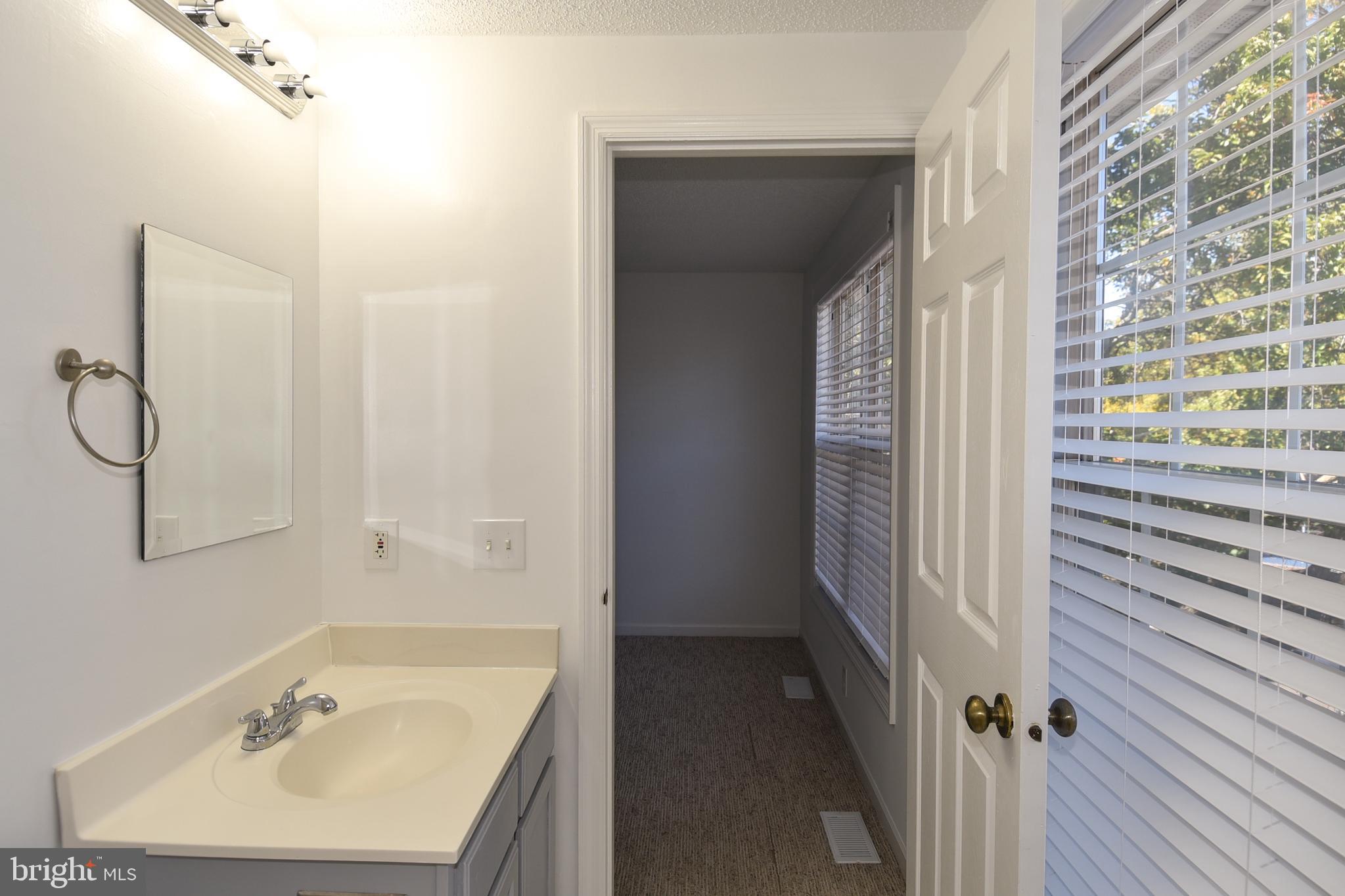 DEL RAY - Residential Lease