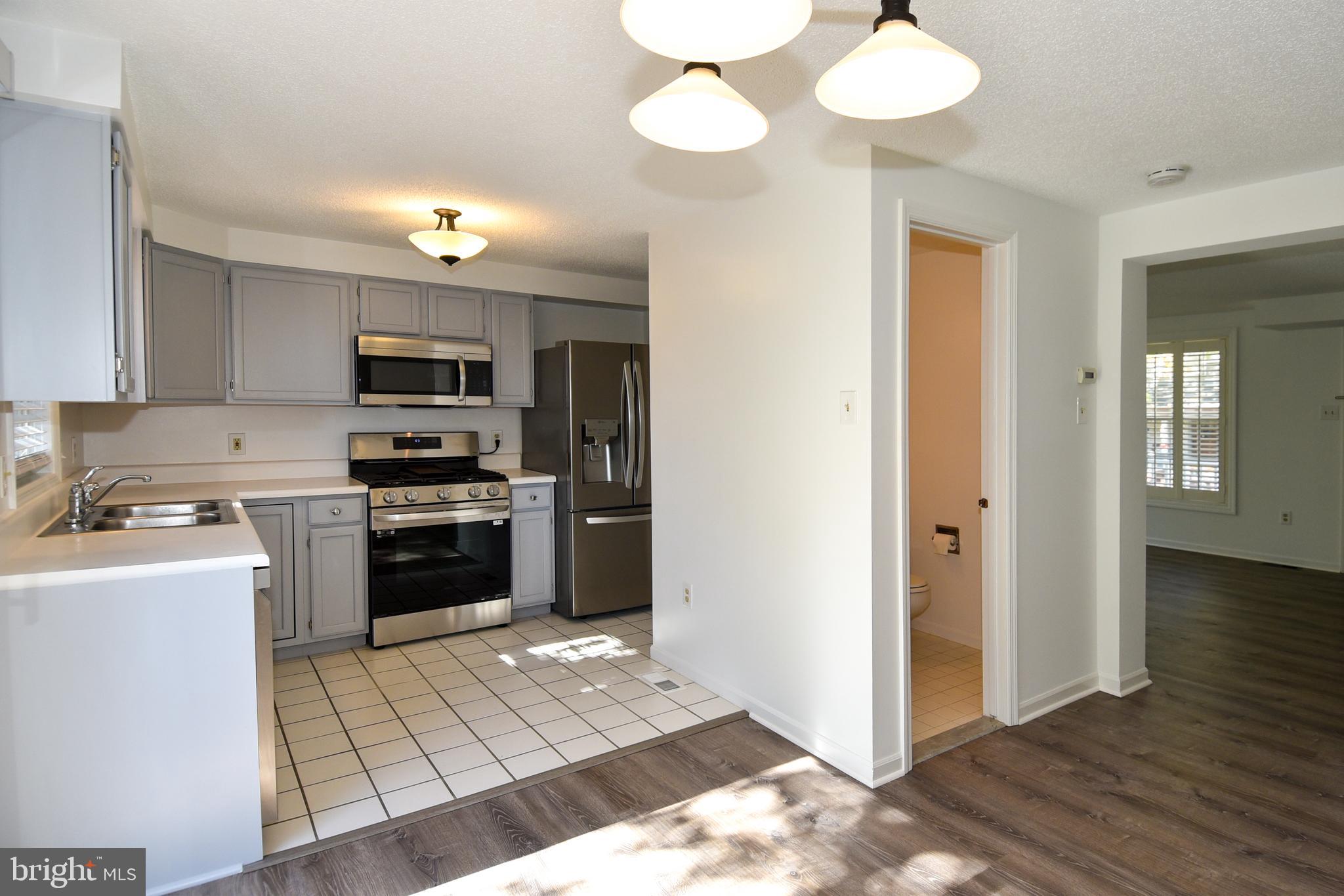 DEL RAY - Residential Lease