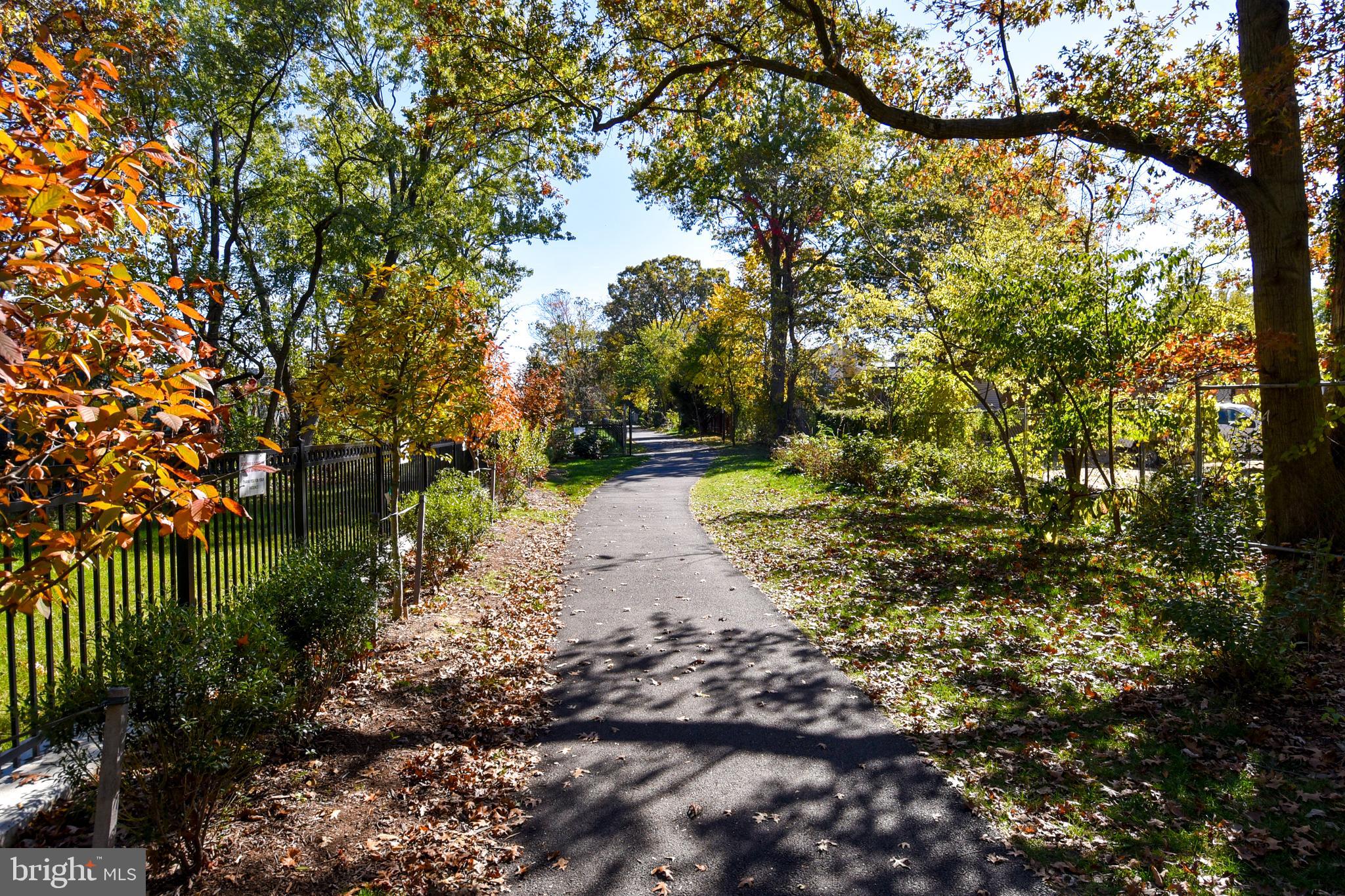 DEL RAY - Residential Lease