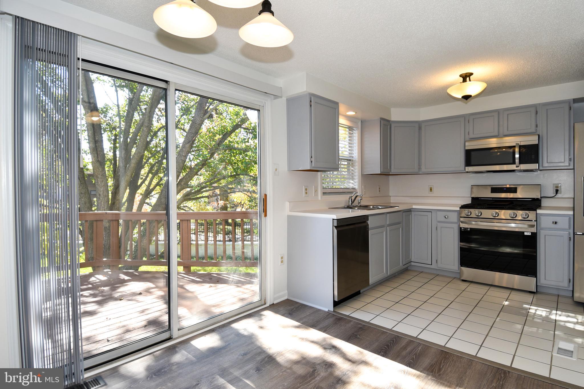 DEL RAY - Residential Lease