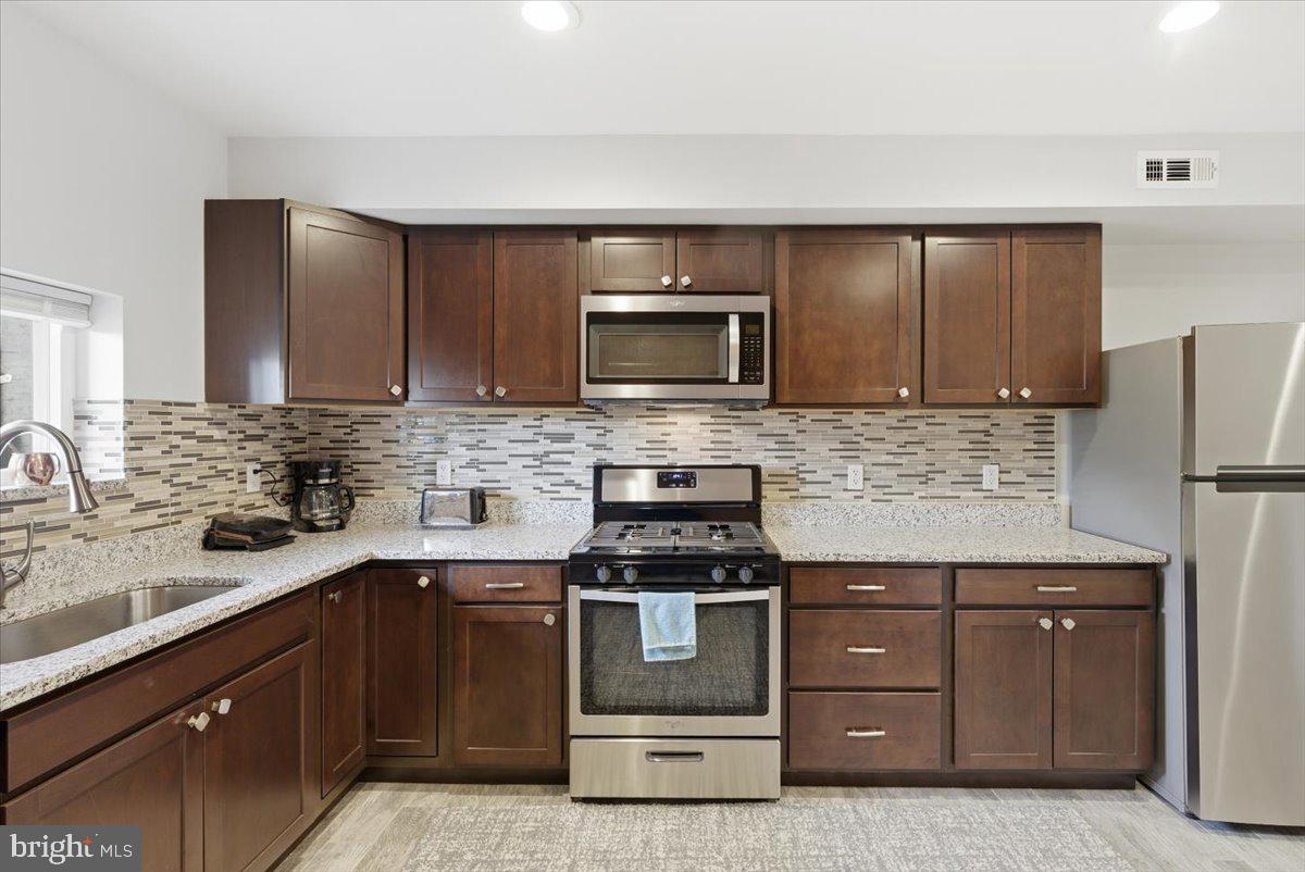 GREEKTOWN - Residential