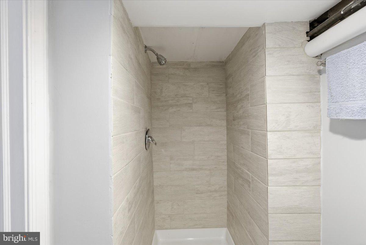 GREEKTOWN - Residential