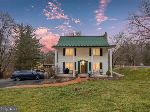 7627 Irongate Lane, Frederick, MD MLS: MDFR2060904