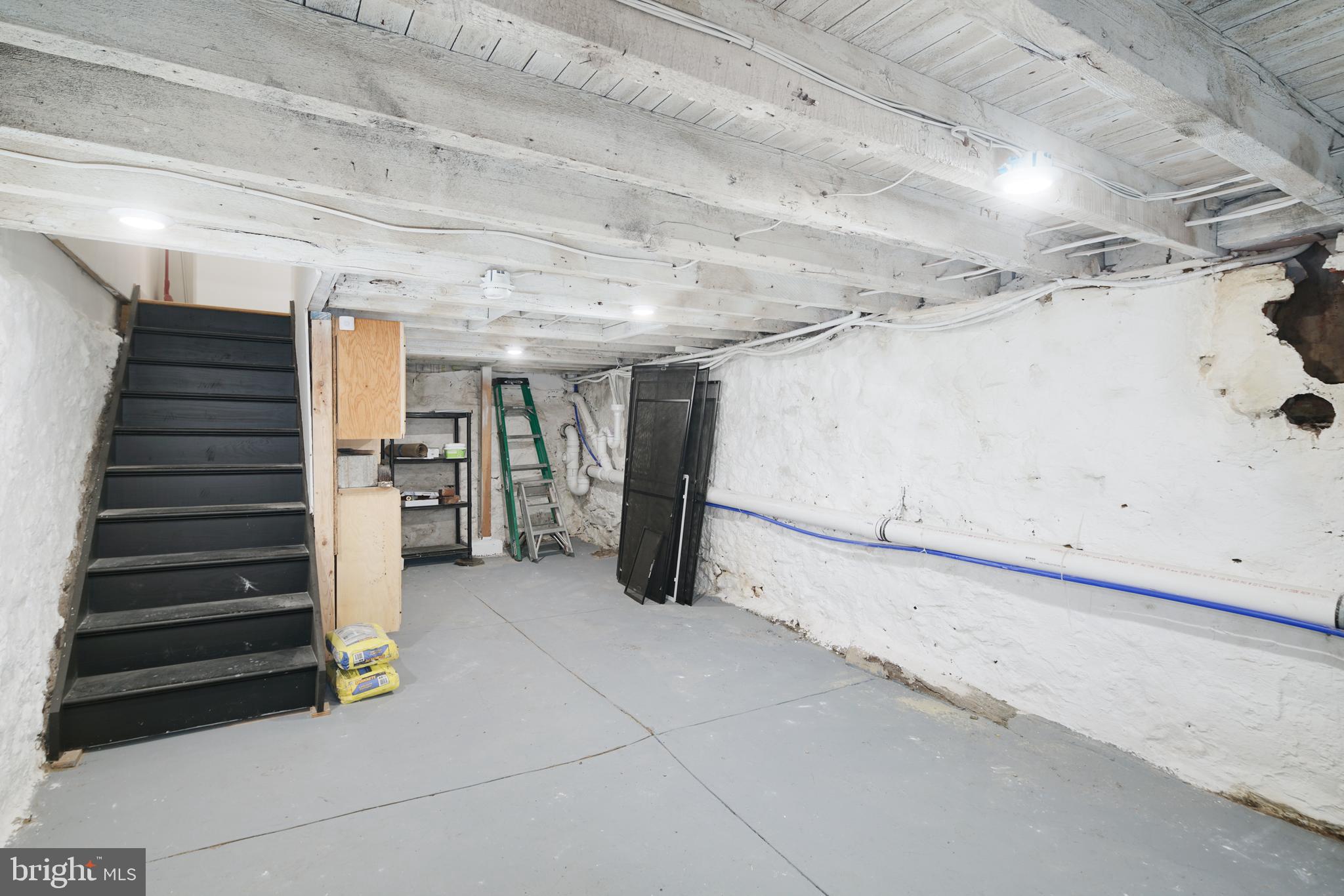 POINT BREEZE - Residential Lease