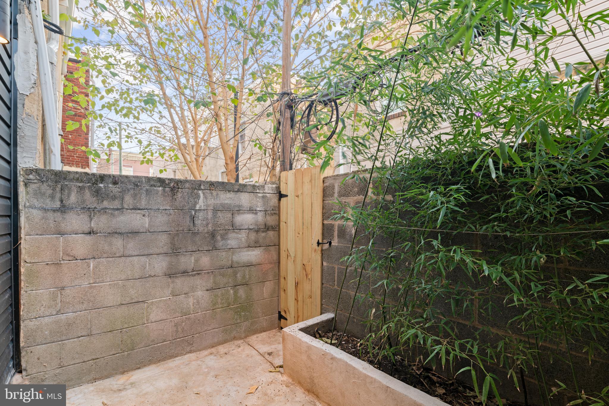 POINT BREEZE - Residential Lease