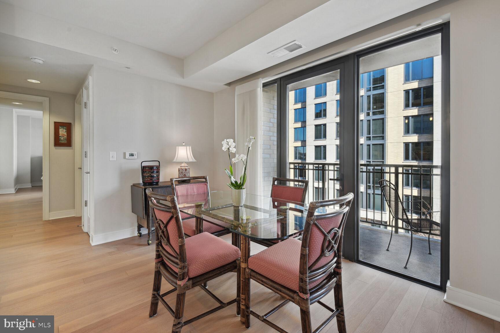 STONEHALL - Residential