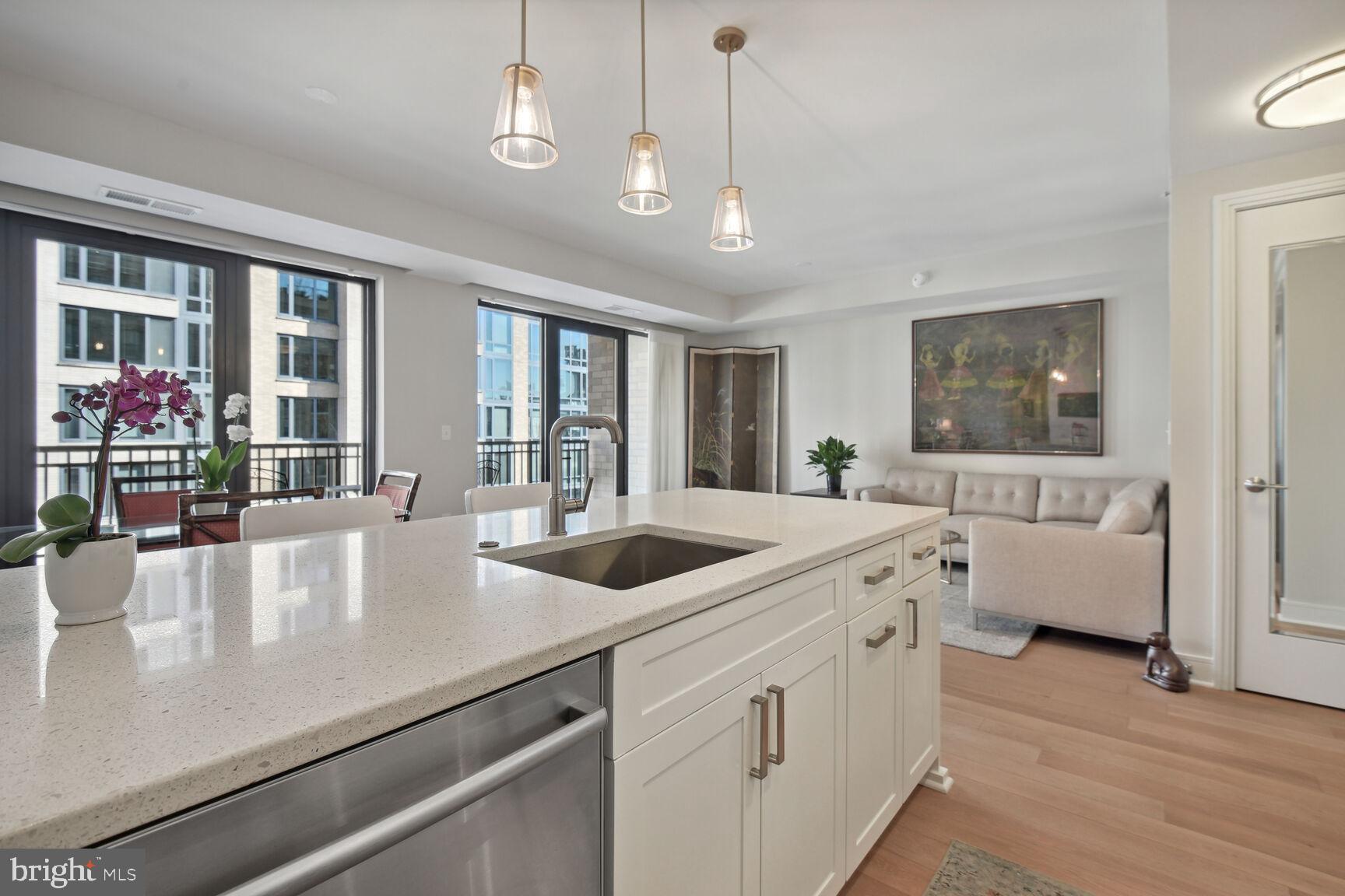 STONEHALL - Residential