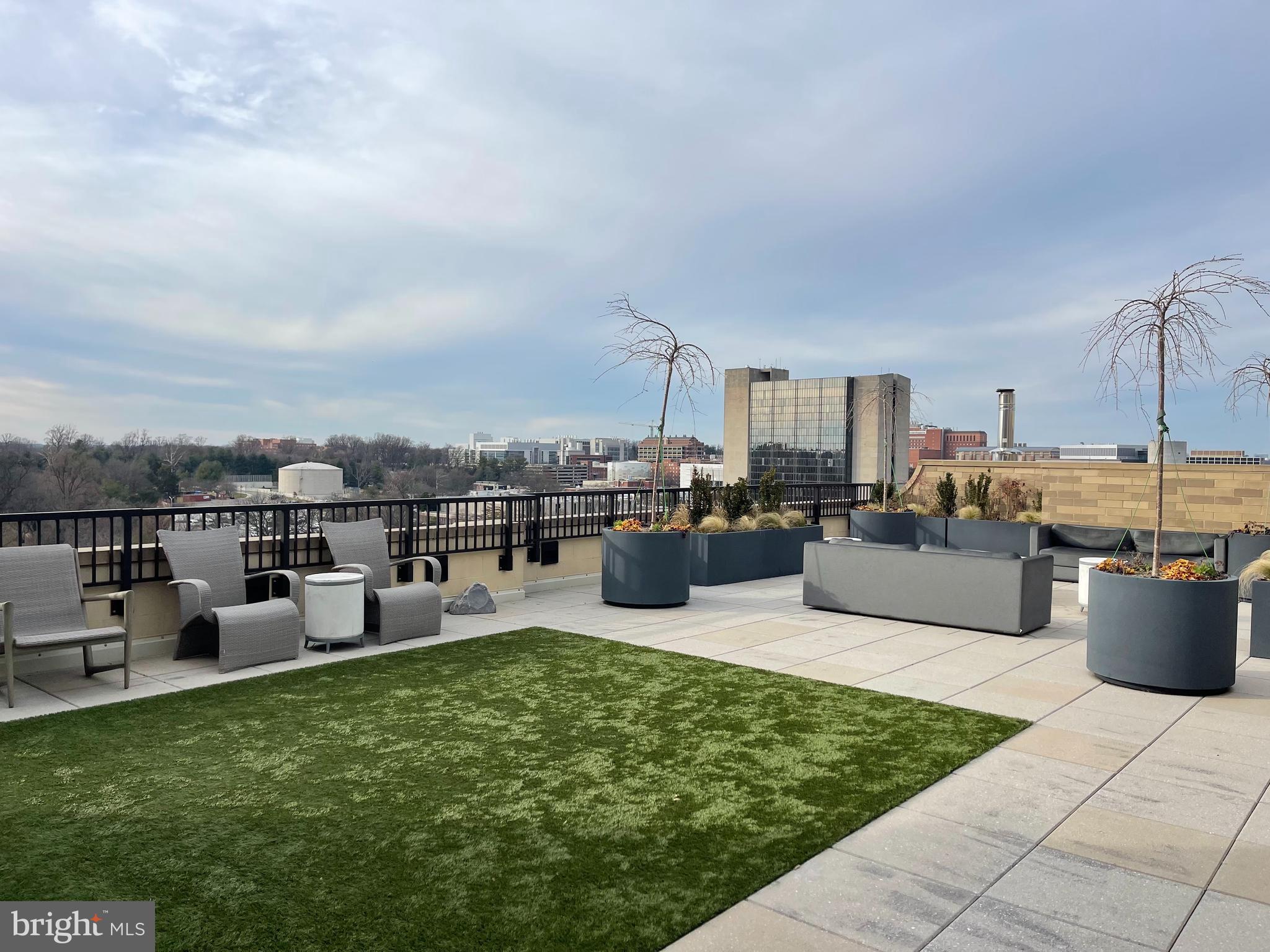 STONEHALL - Residential