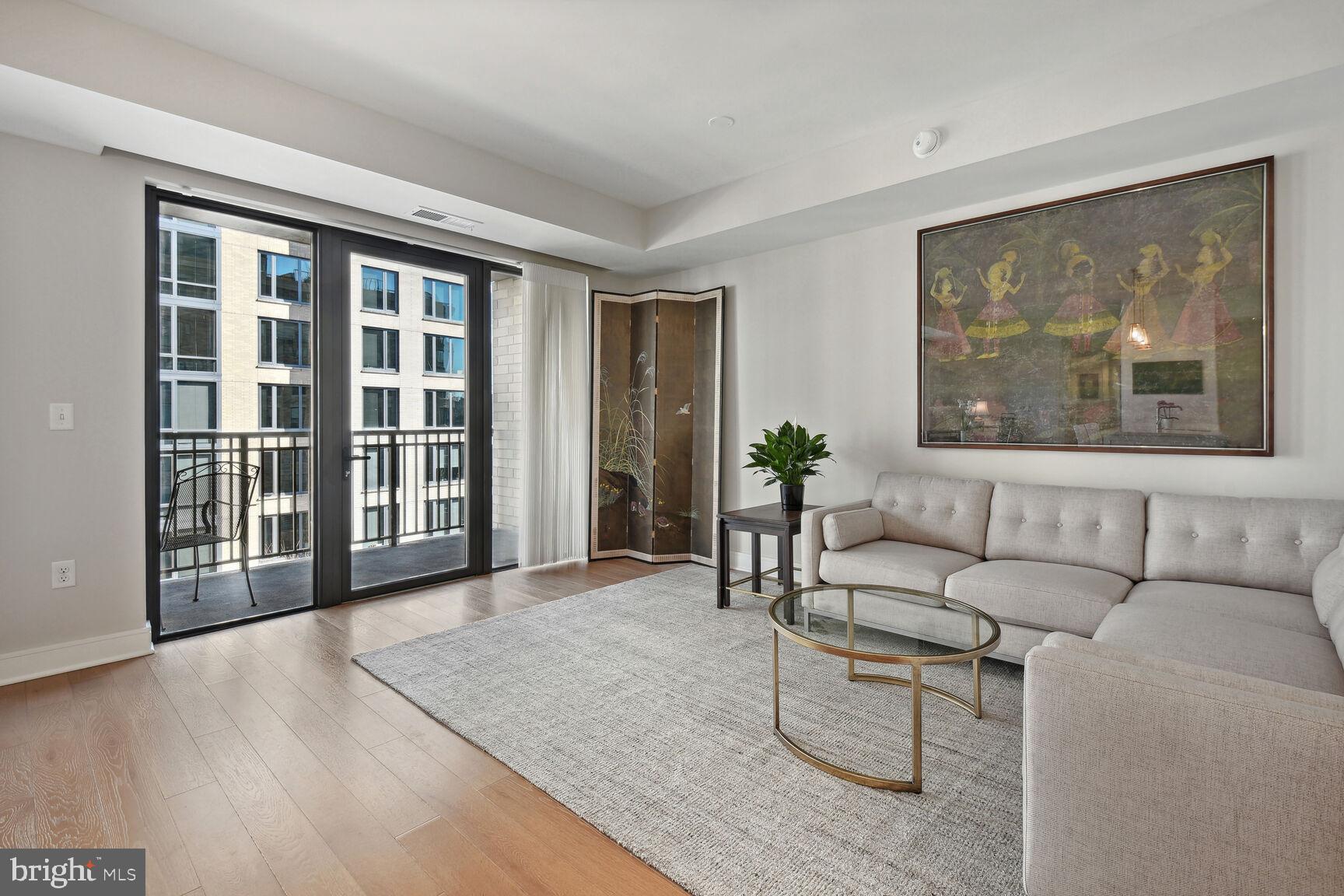 STONEHALL - Residential