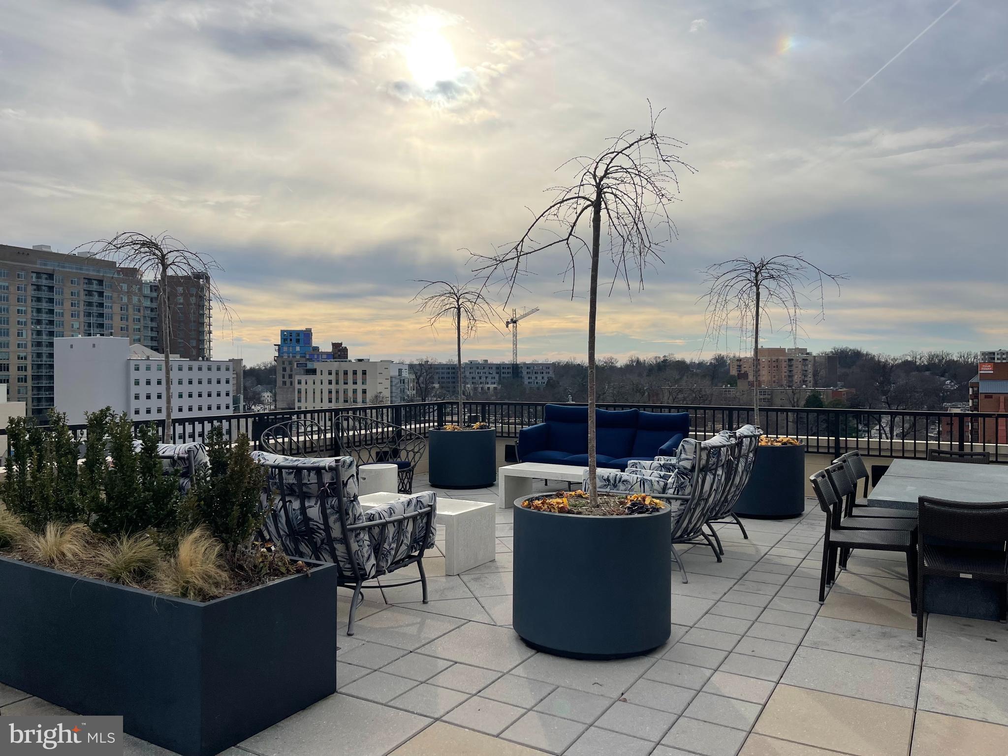 STONEHALL - Residential