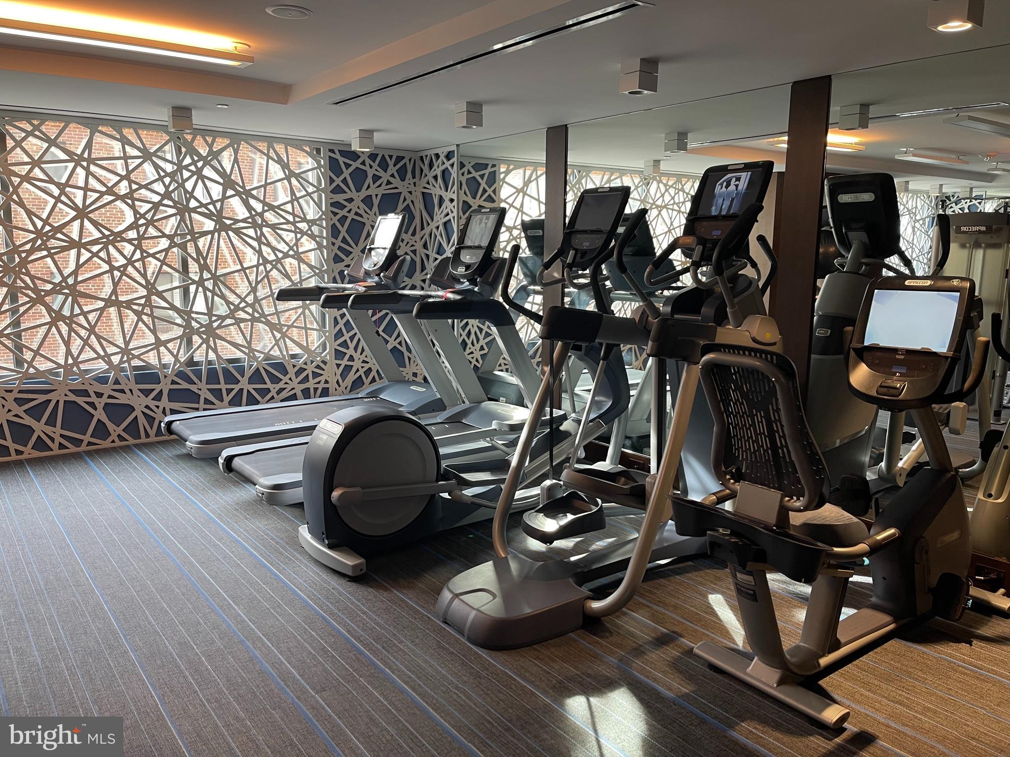 STONEHALL - Residential