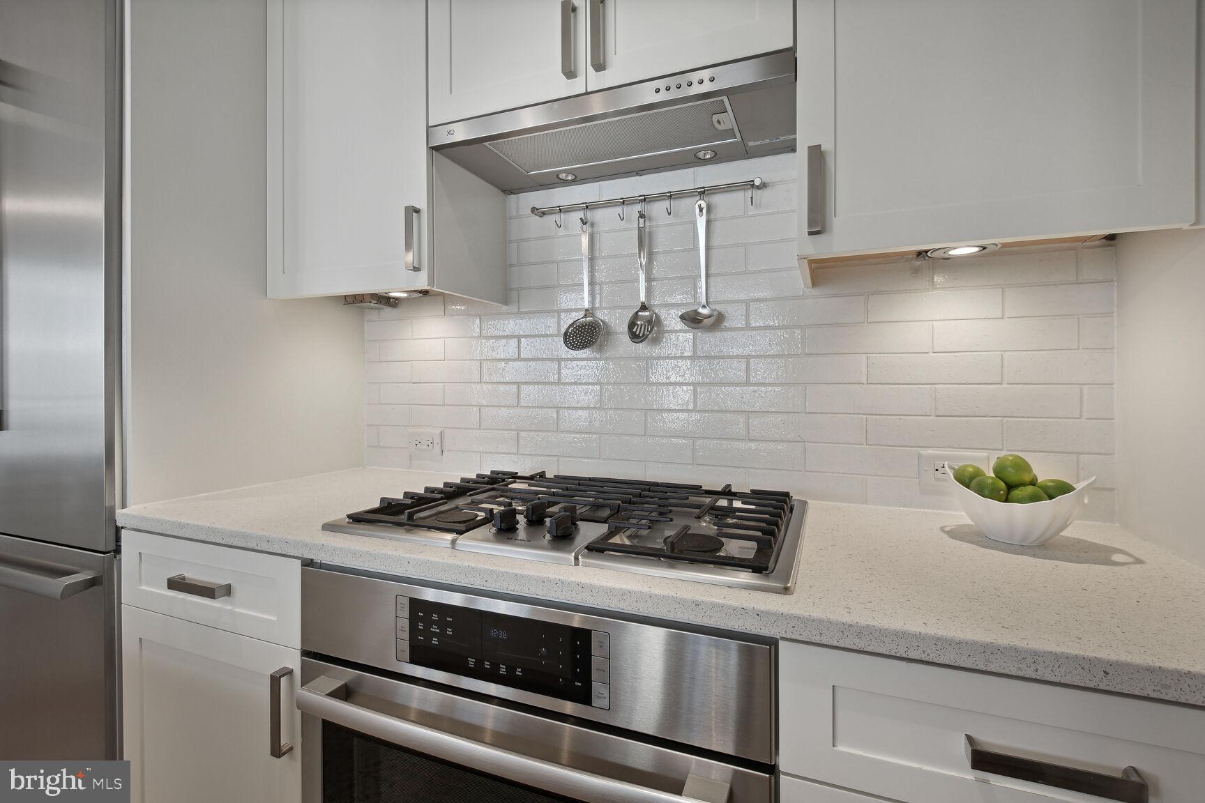 STONEHALL - Residential