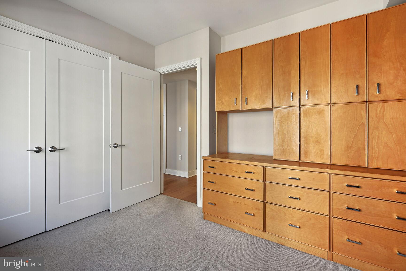 STONEHALL - Residential