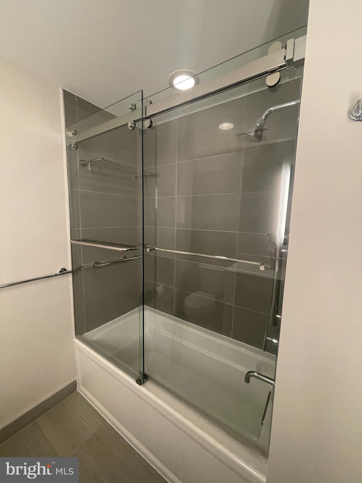 STONEHALL - Residential