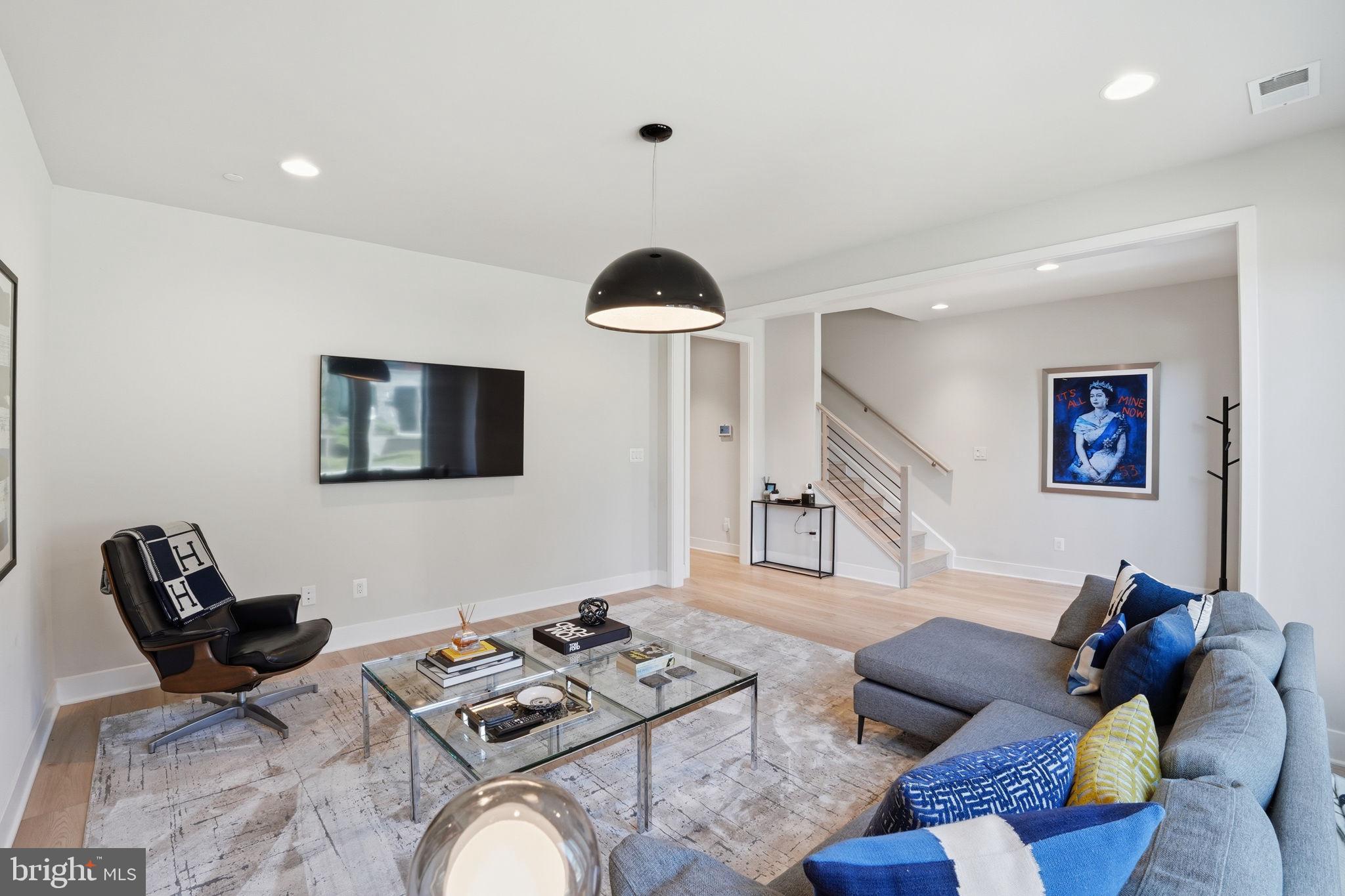 7027 ARTESA LN LANE