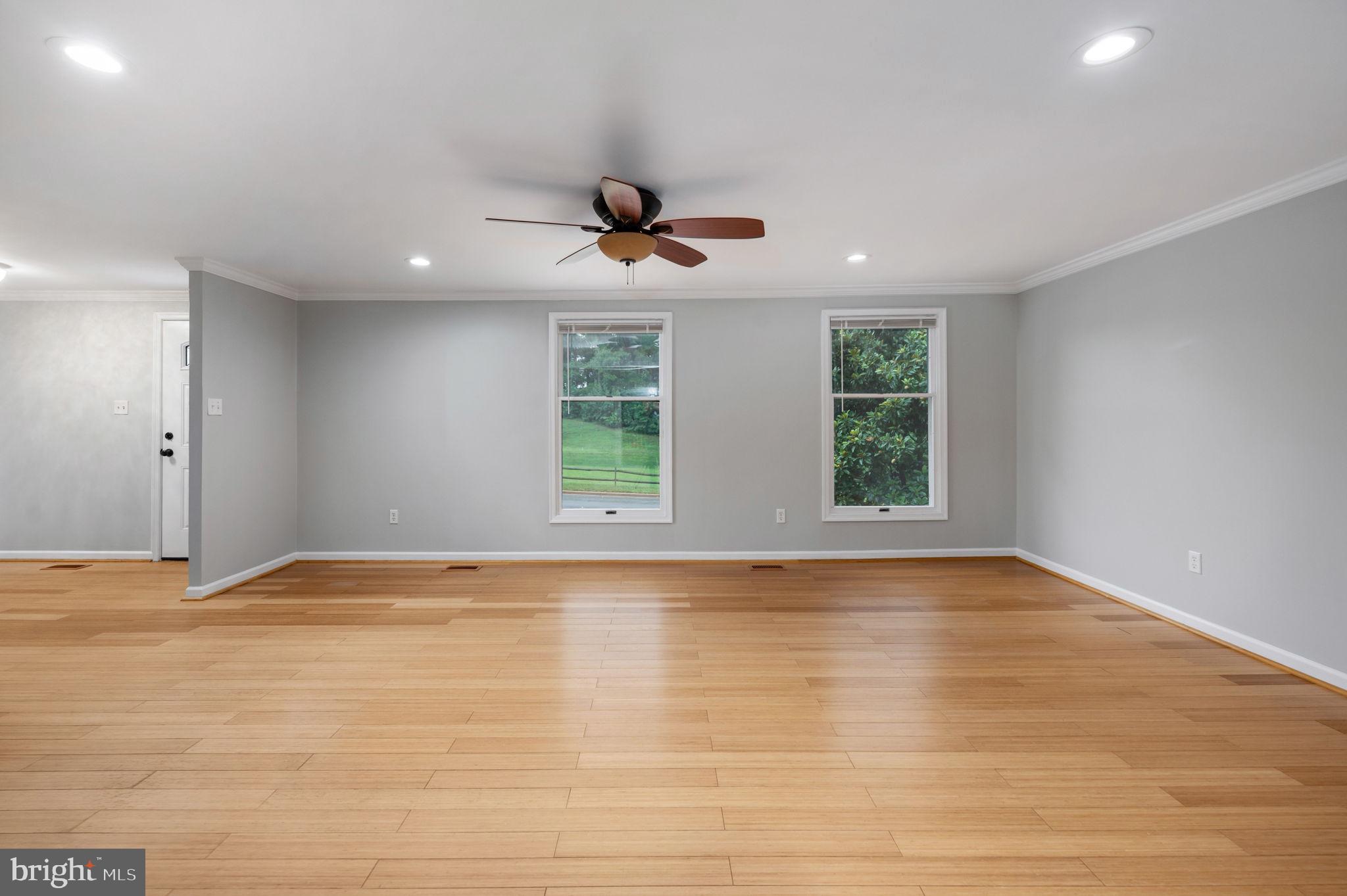 MONTCLAIR/COUNTRY CLUB - Residential