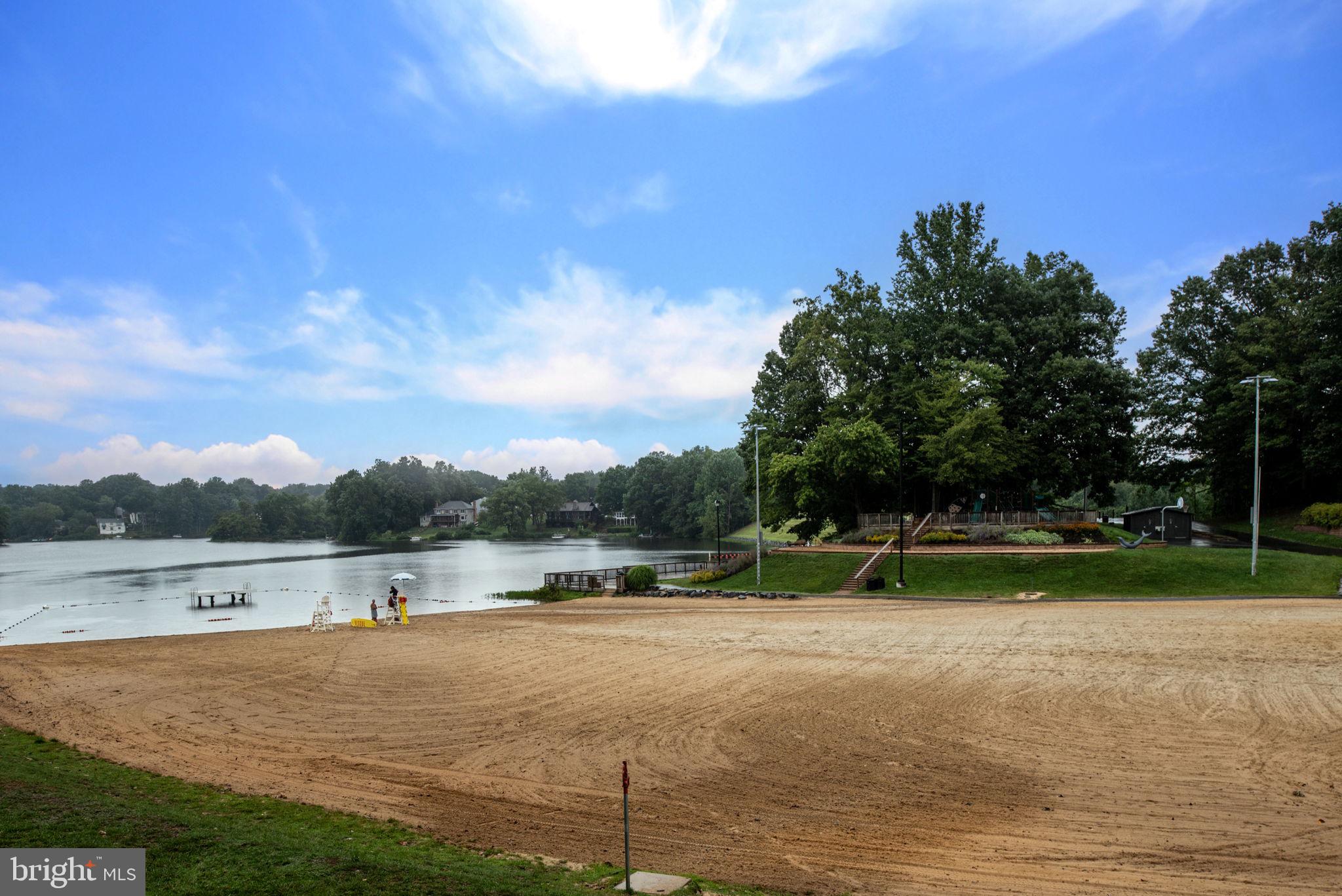 MONTCLAIR/COUNTRY CLUB - Residential