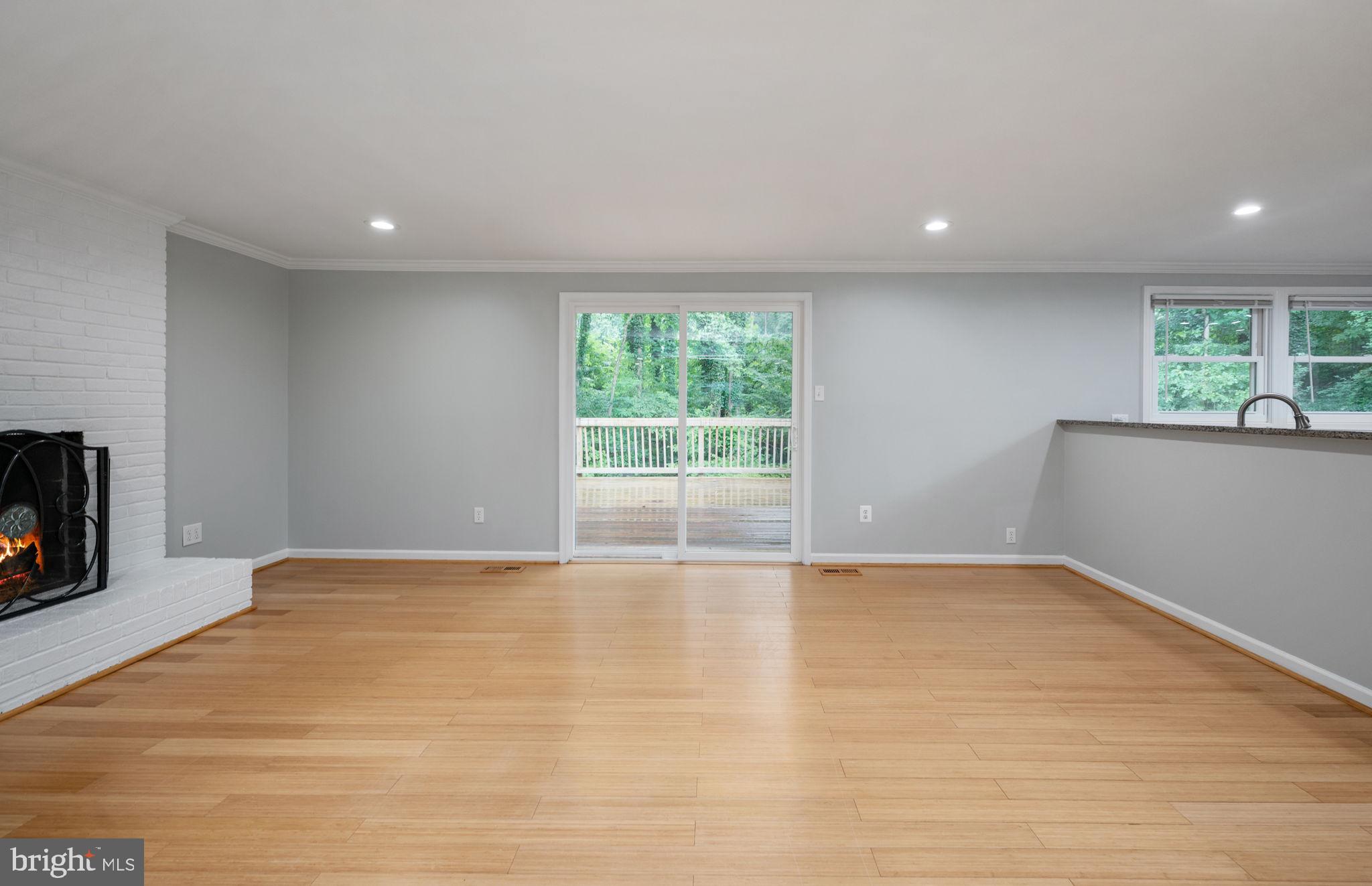 MONTCLAIR/COUNTRY CLUB - Residential