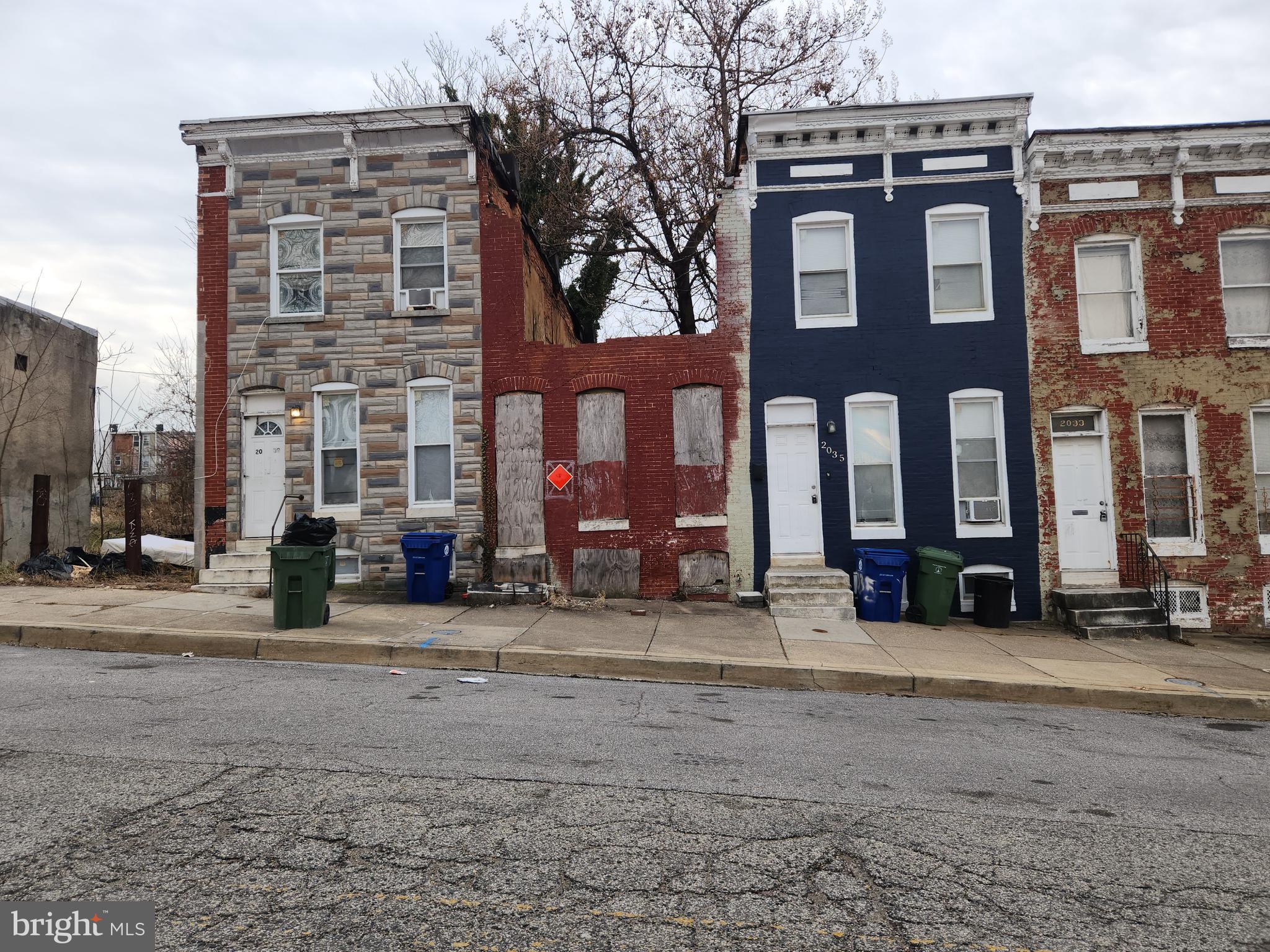 BROADWAY EAST - Residential