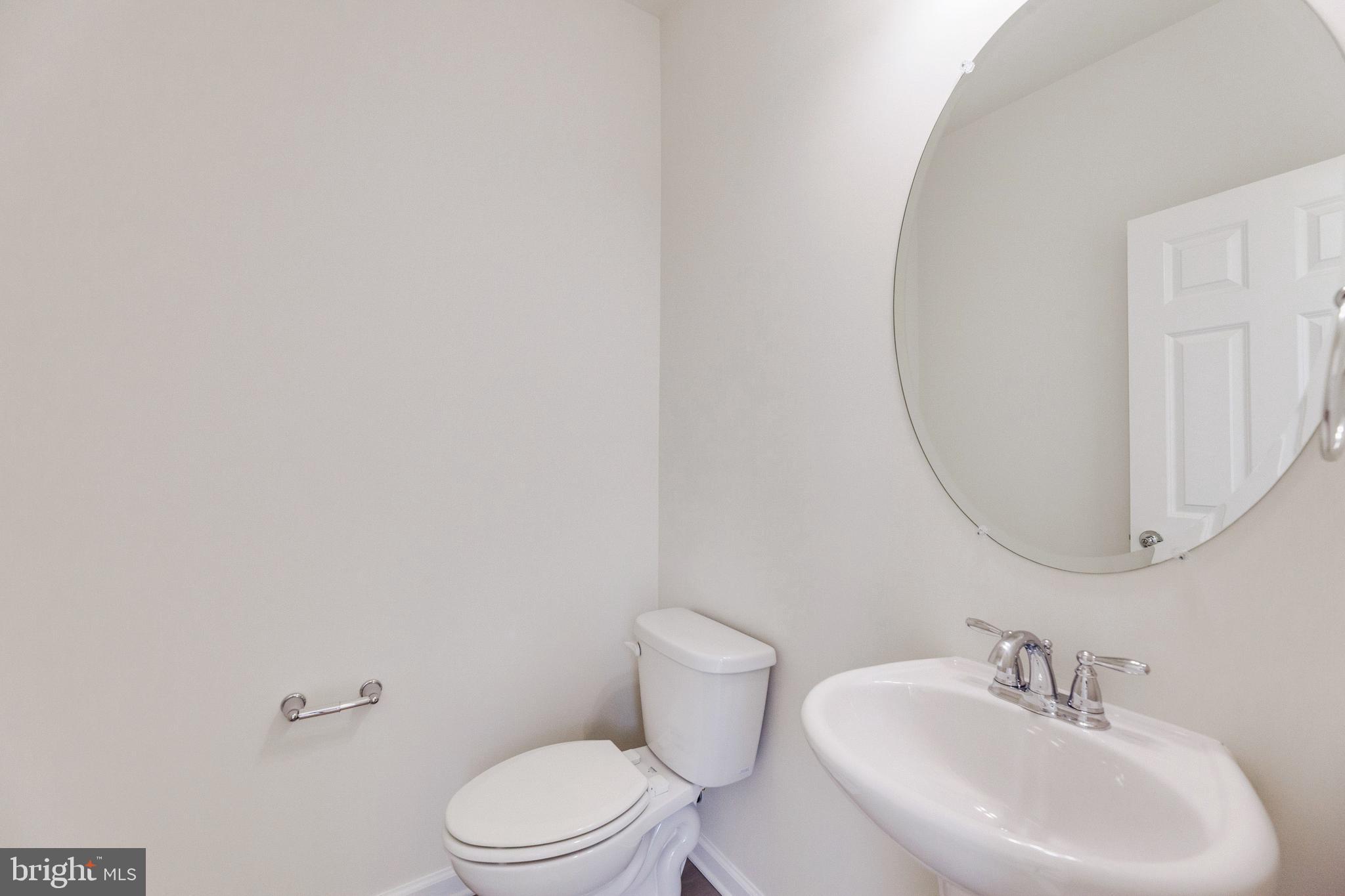 CAMBRIA SQUARE - Residential