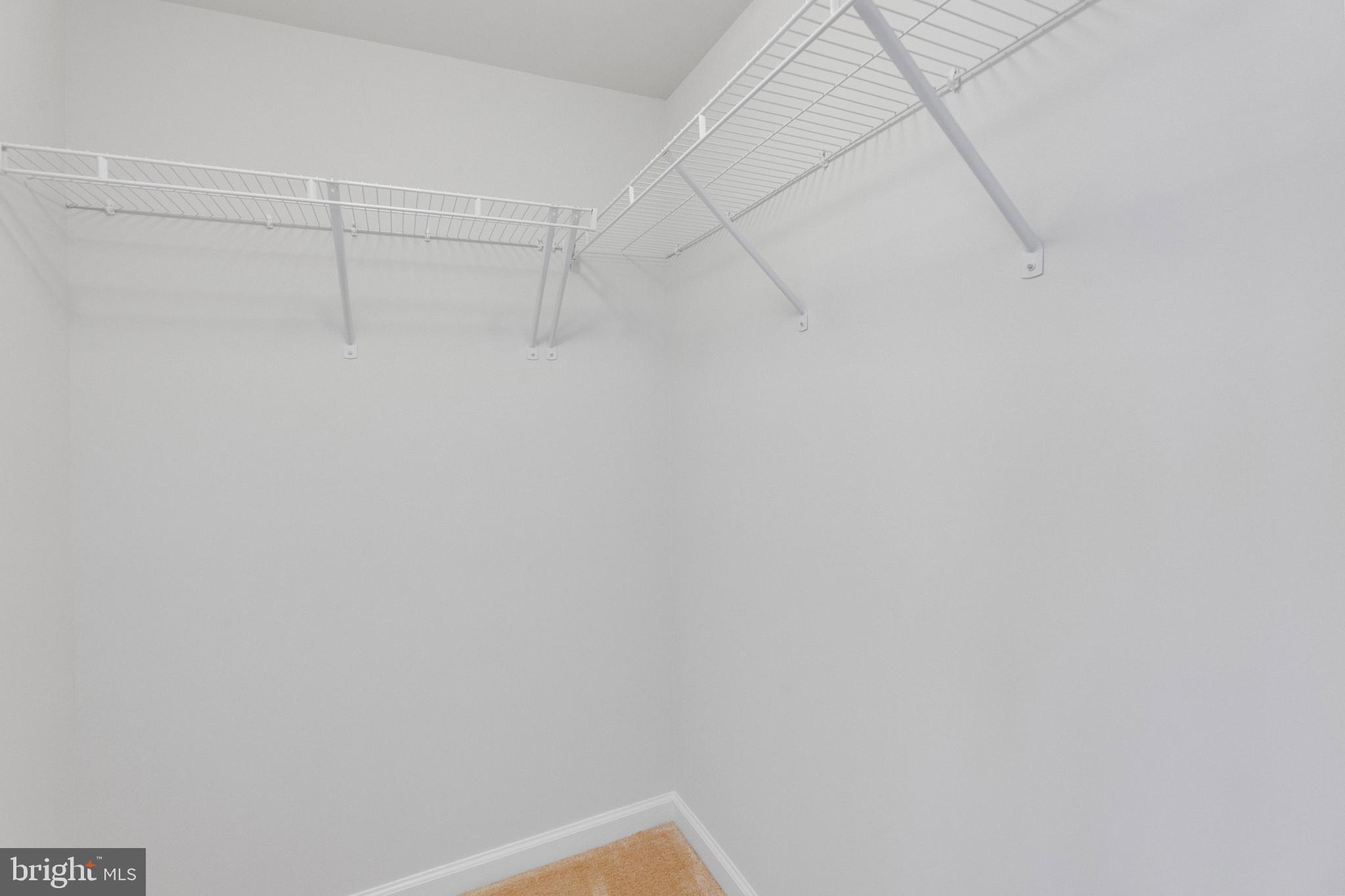 CAMBRIA SQUARE - Residential