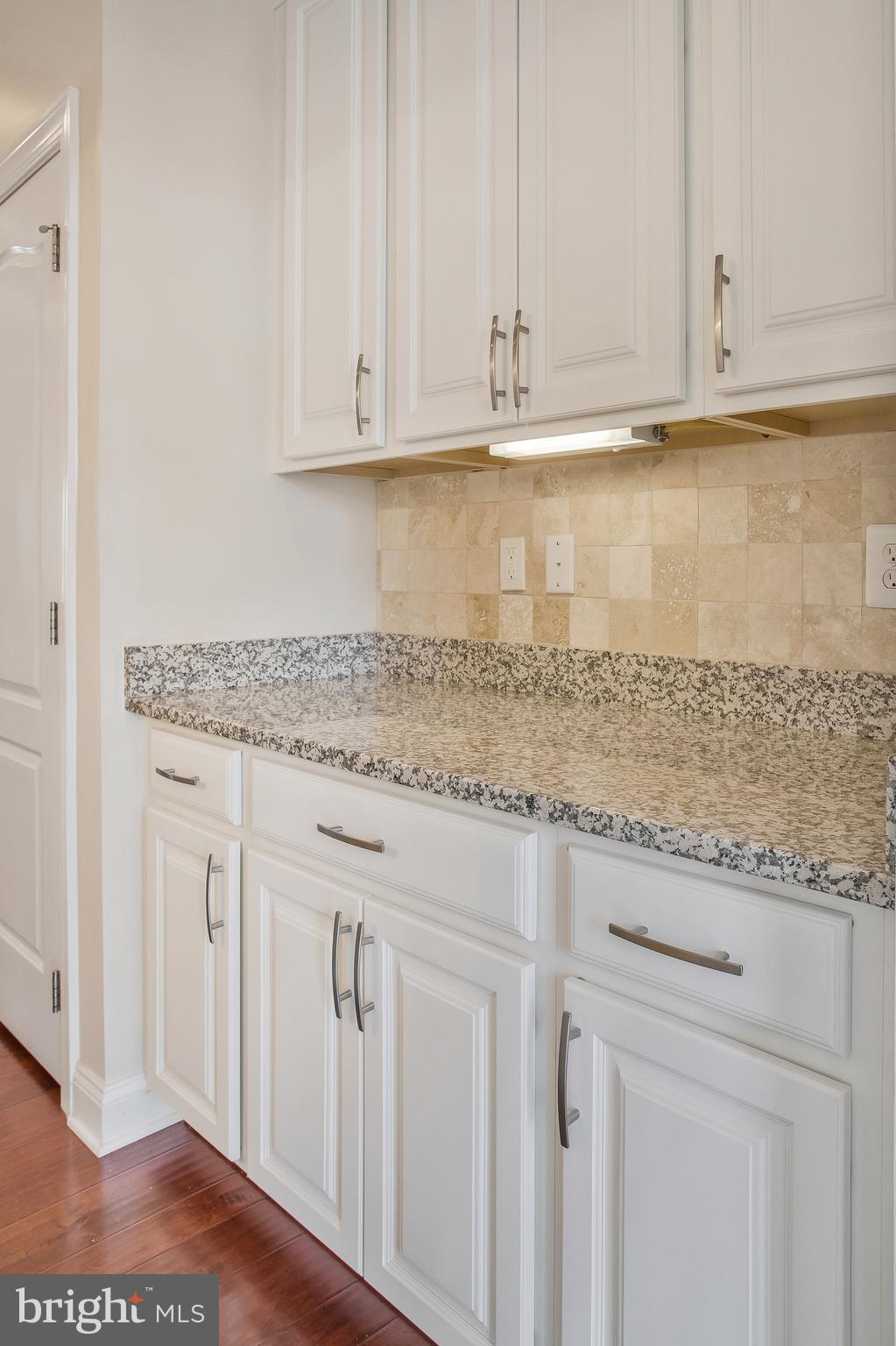 THE ENCLAVE - ARUNDEL PRESERVE - Residential