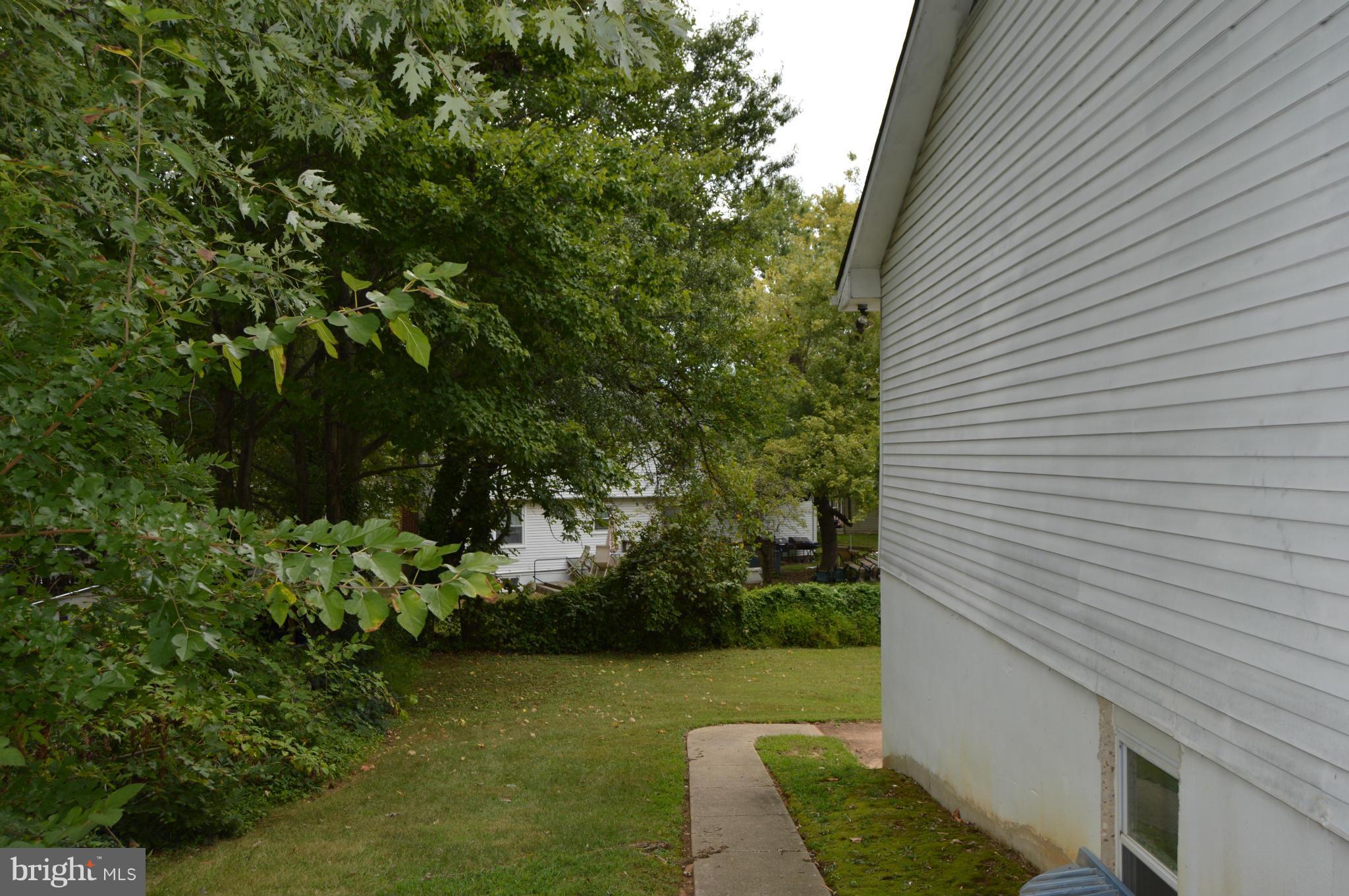 GOOD LUCK WOODS - Residential