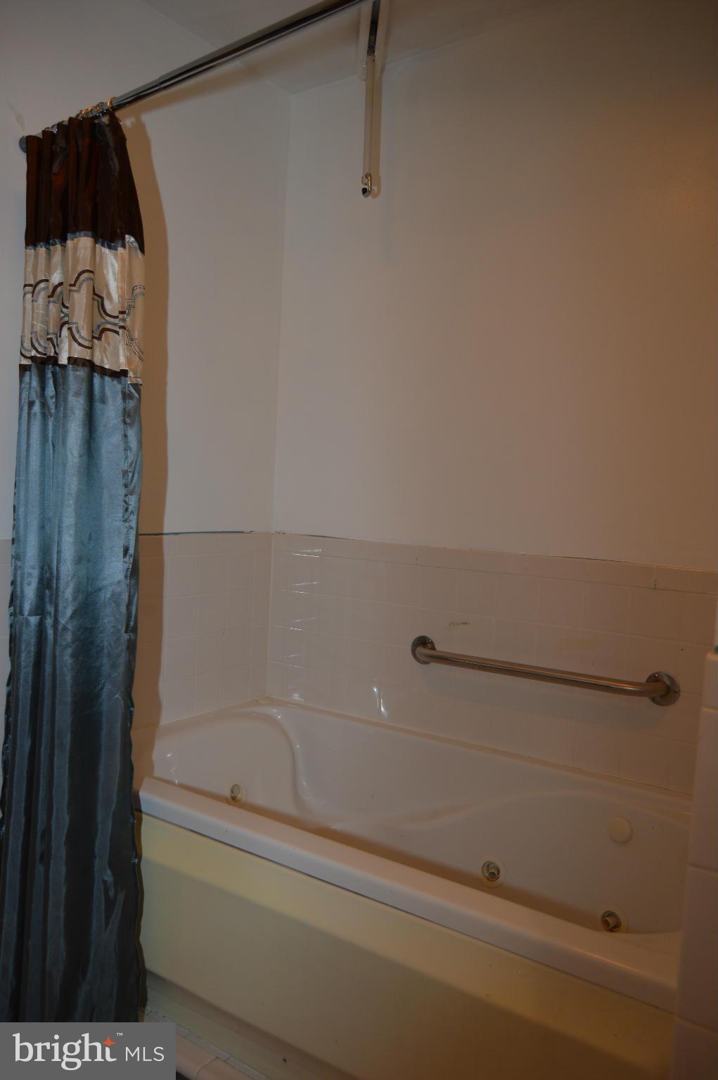 GOOD LUCK WOODS - Residential