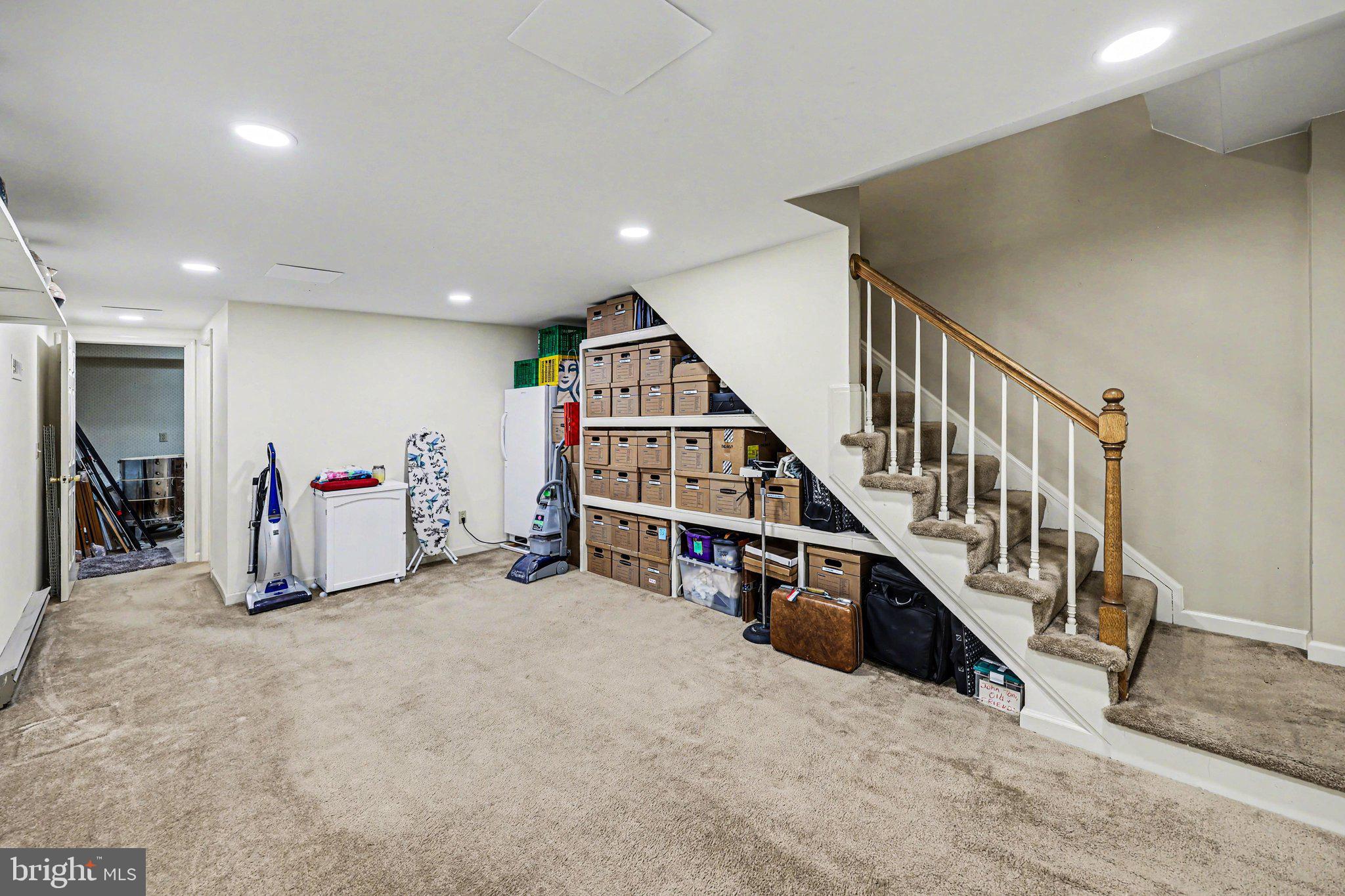 LAUREL HILLS NORTH - Residential