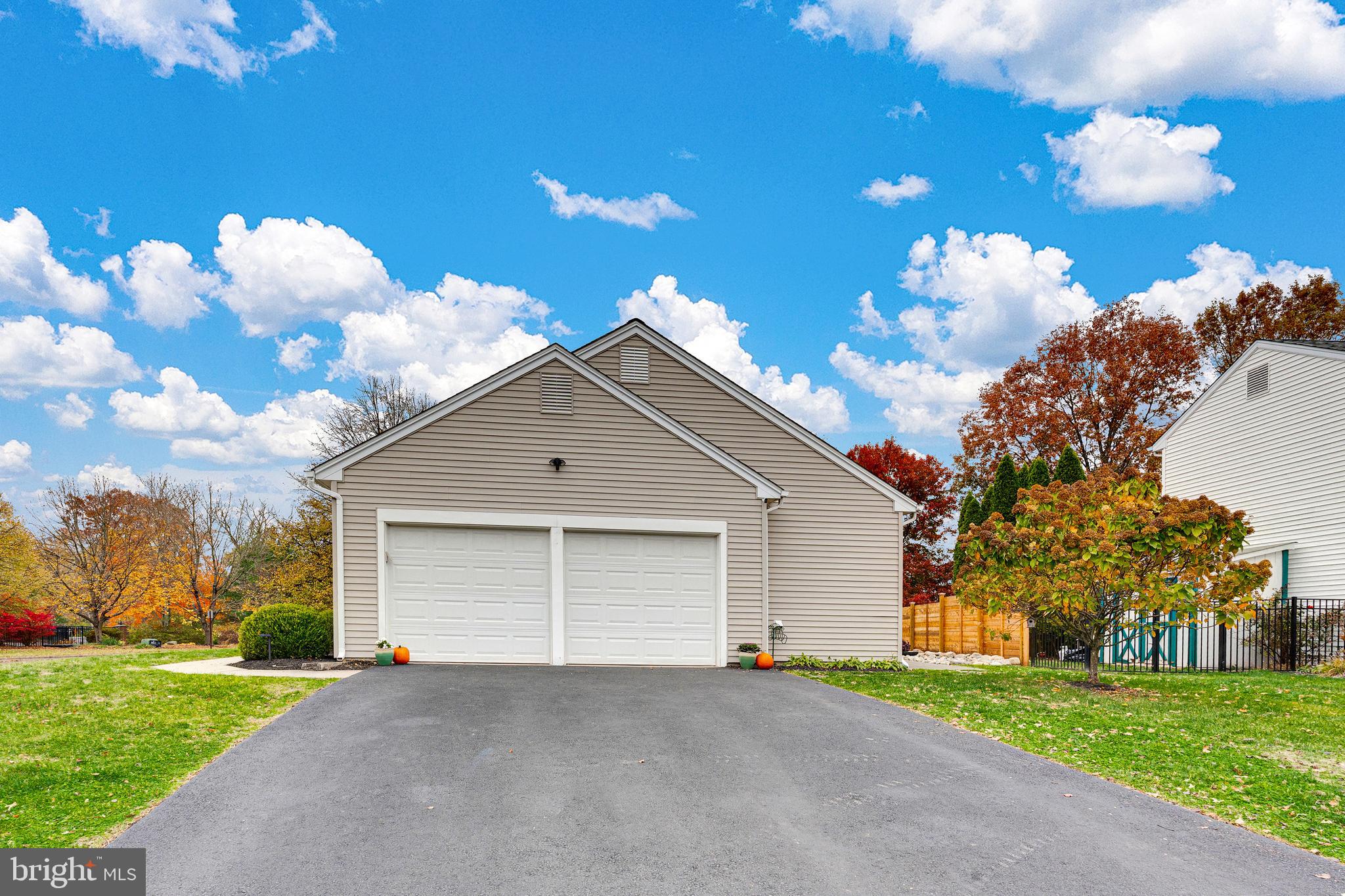 GRISTMILL RUN - Residential