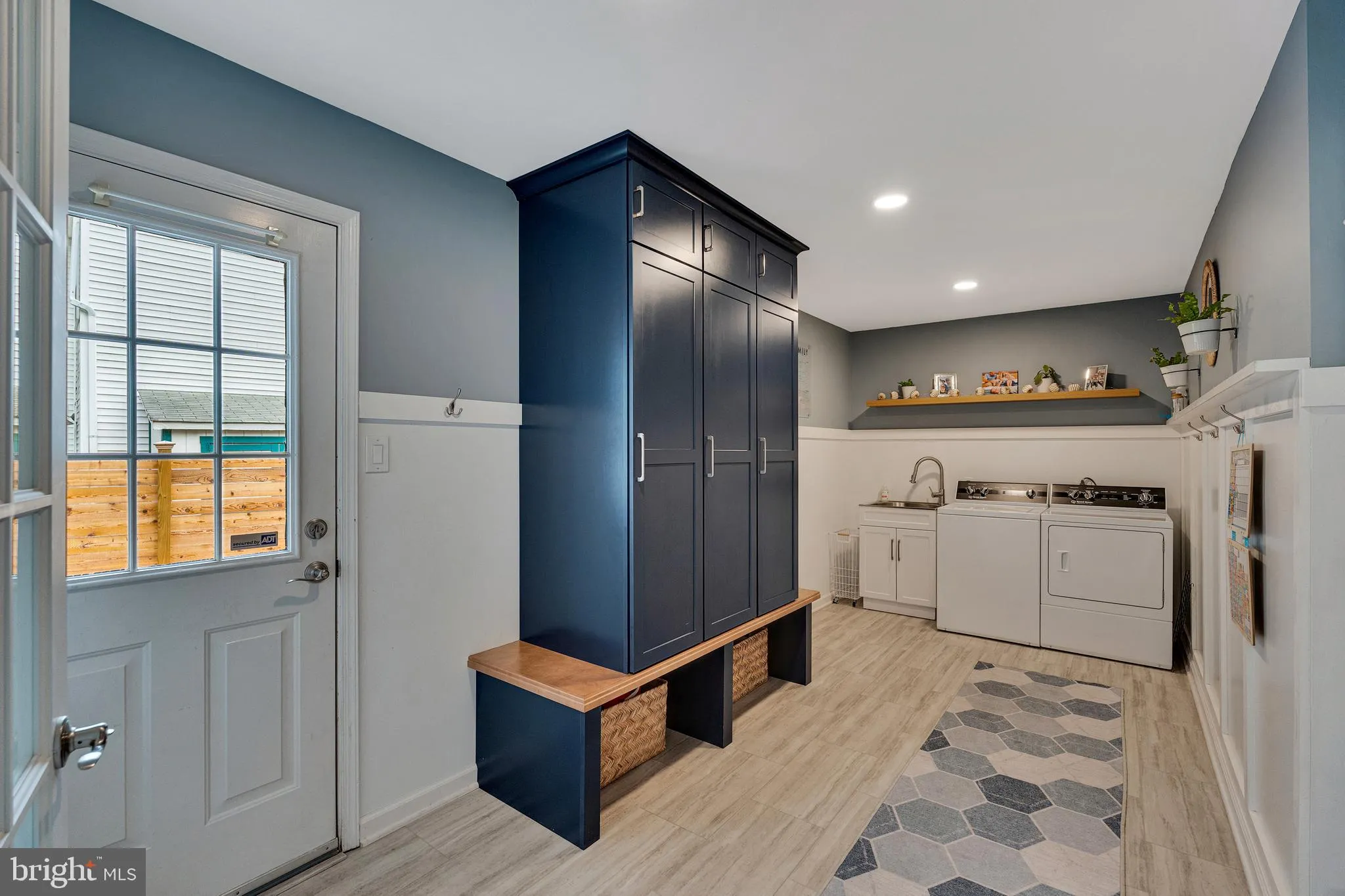 Lansdale, Pennsylvania 19446, United States, 3 Bedrooms Bedrooms, ,3 BathroomsBathrooms,Residential,Pending,239213