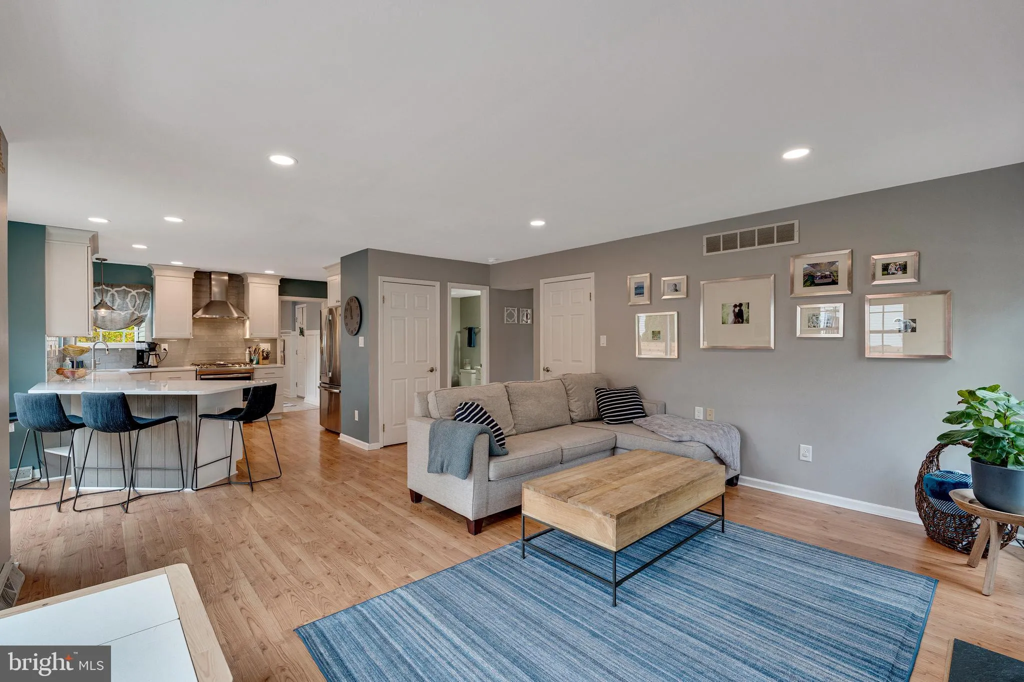 Lansdale, Pennsylvania 19446, United States, 3 Bedrooms Bedrooms, ,3 BathroomsBathrooms,Residential,Pending,239213