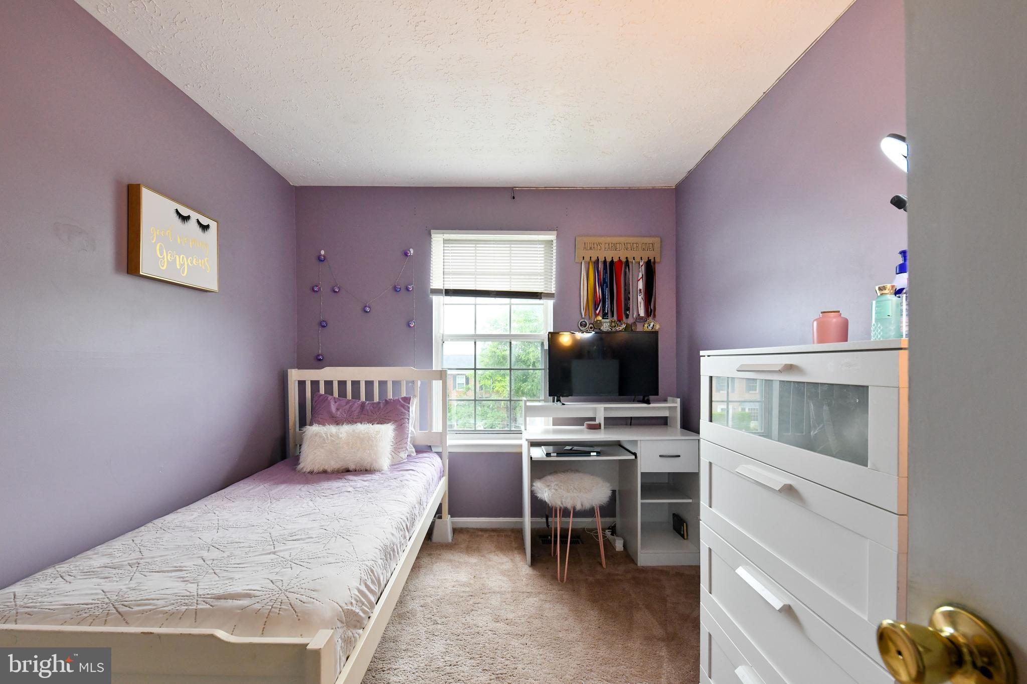 OAKHURST - Residential Lease