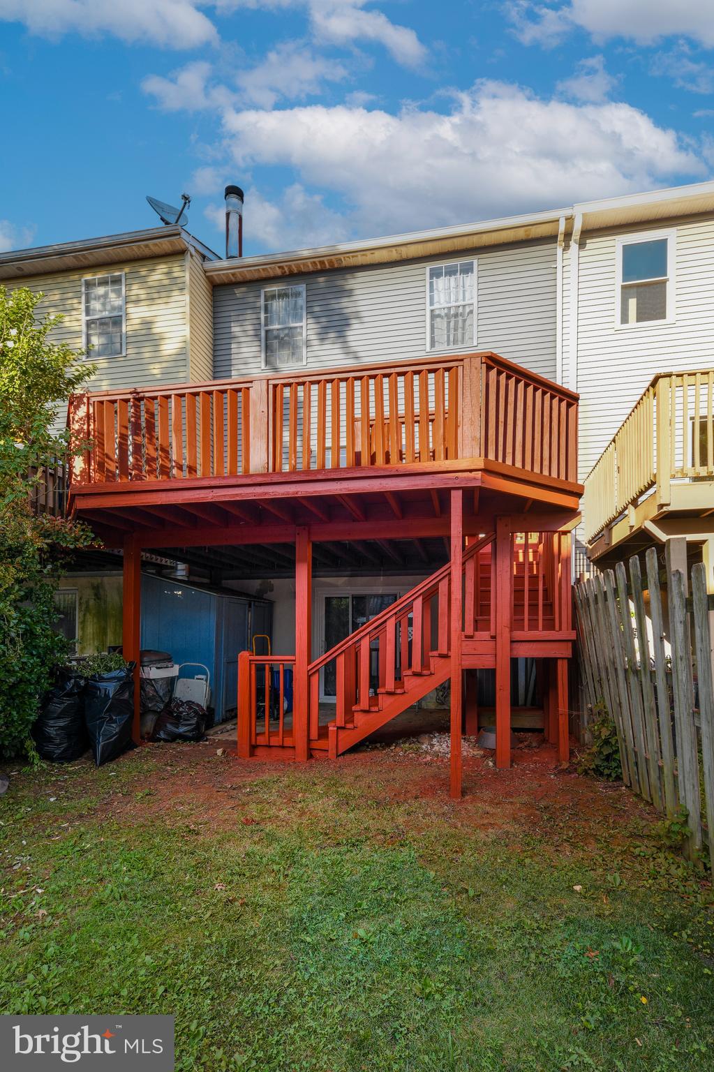 OAKHURST - Residential Lease