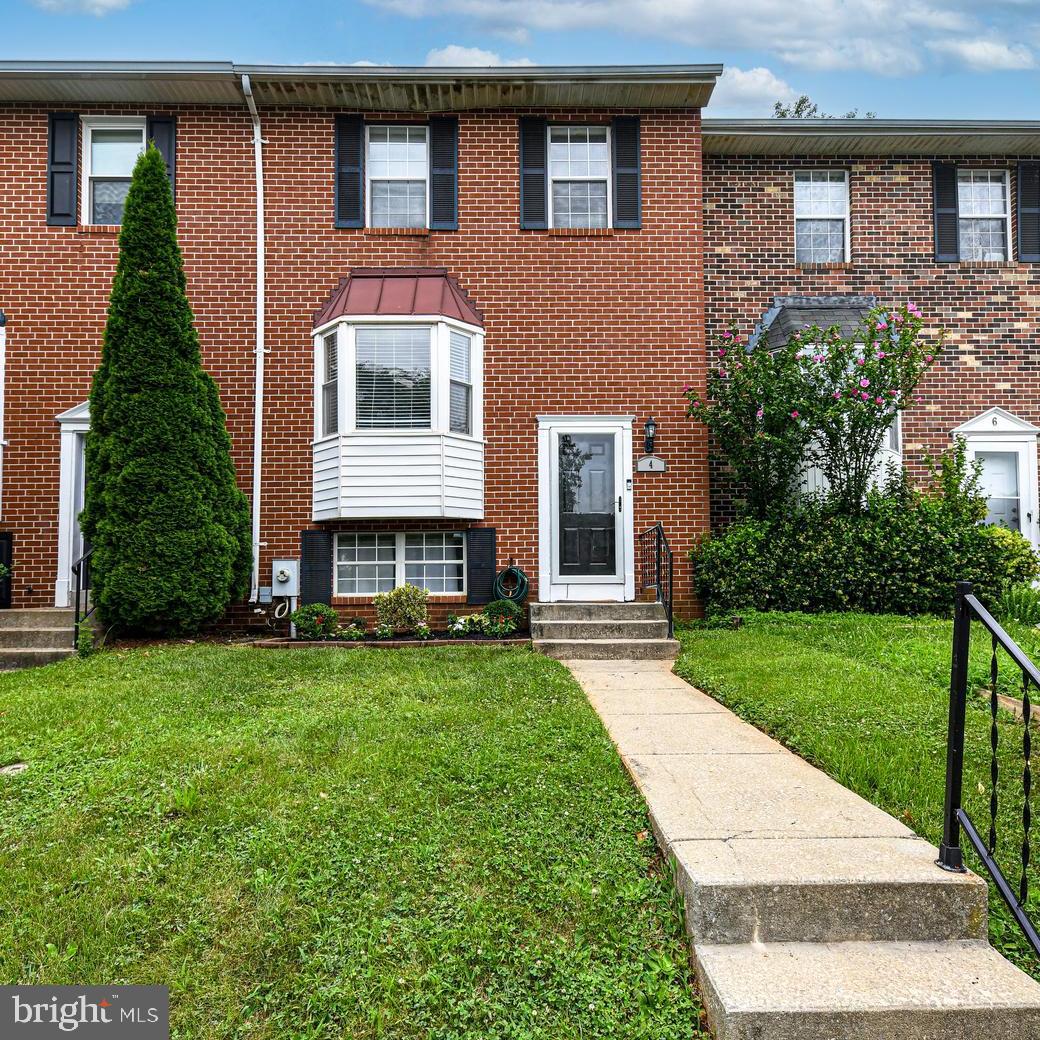 OAKHURST - Residential Lease