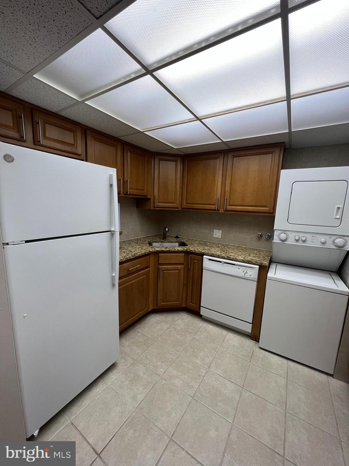 ABINGTON - Residential Lease