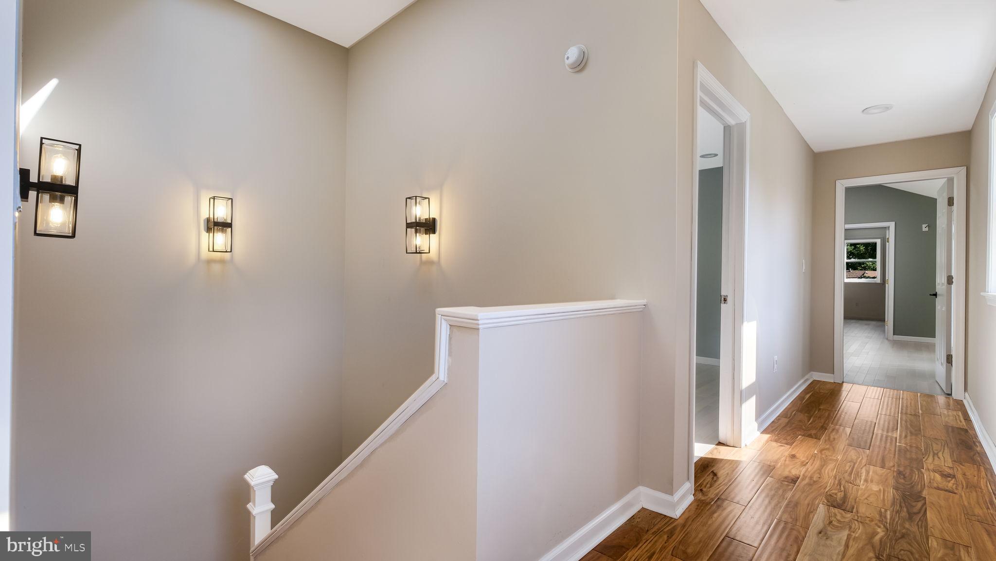 MEADOWBROOK - Residential