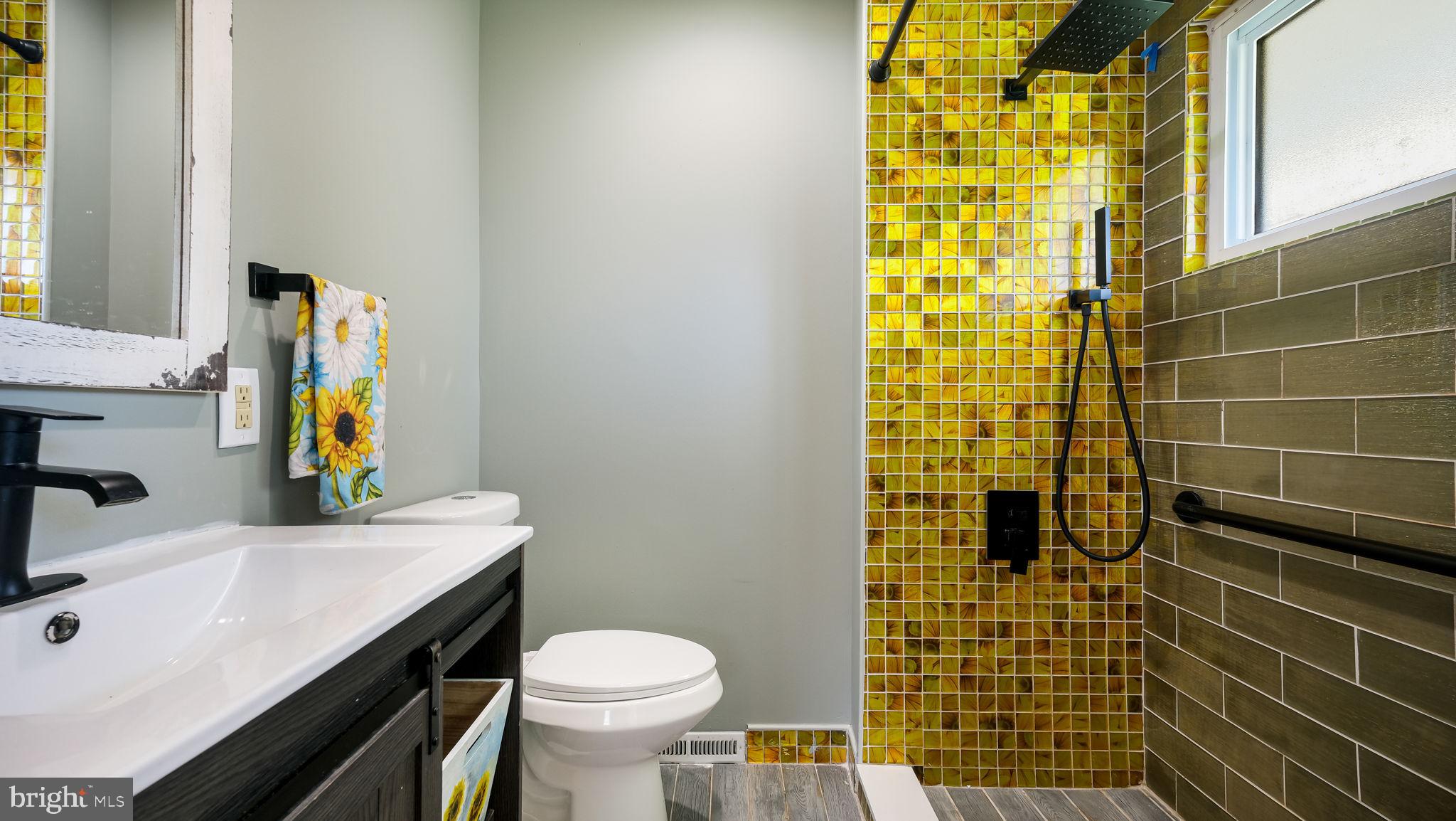 MEADOWBROOK - Residential