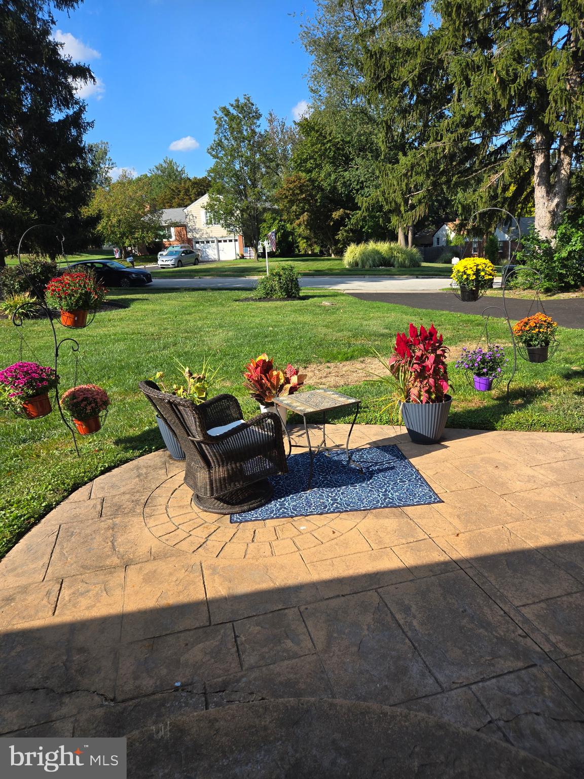 MEADOWBROOK - Residential