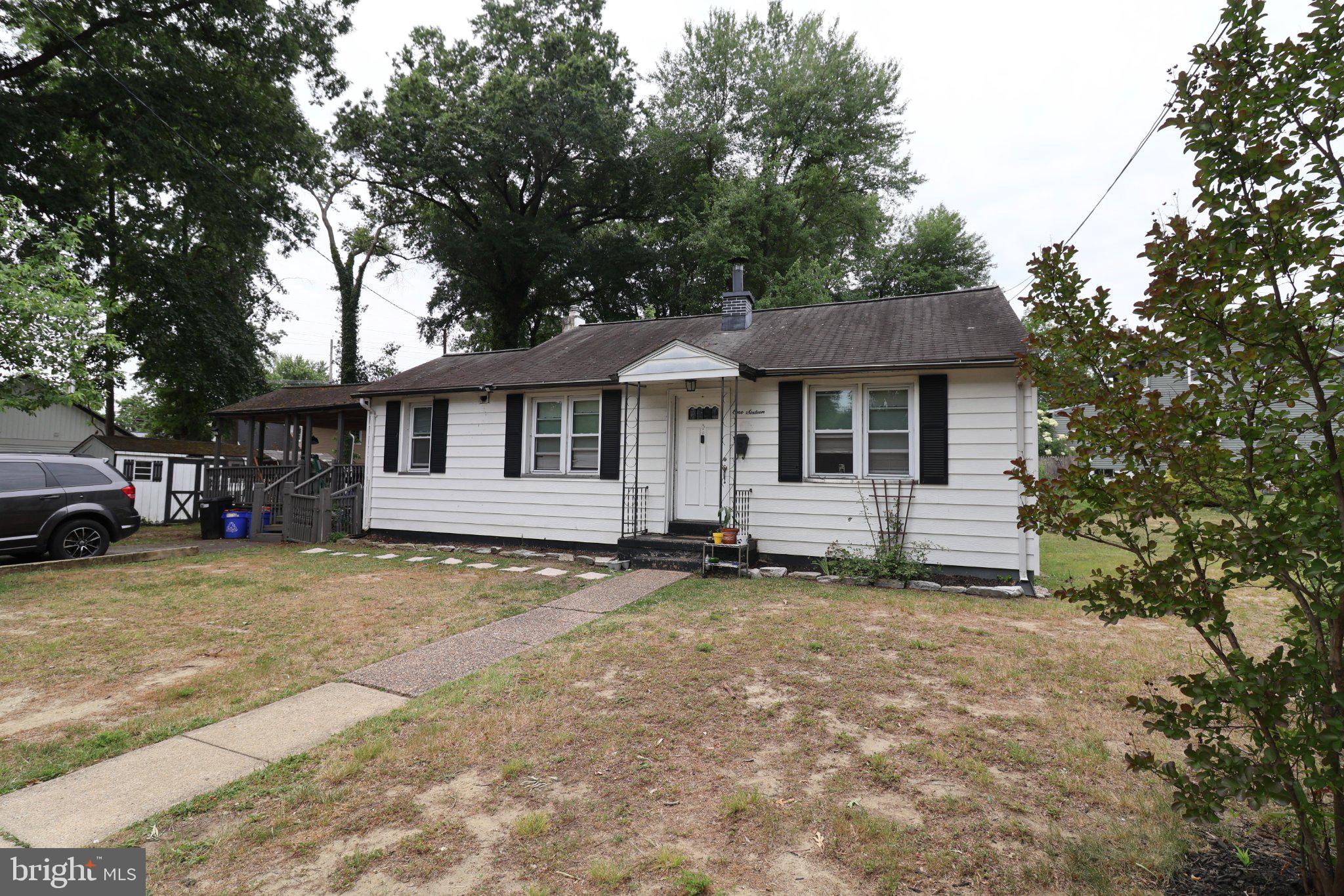 116 LAKEWOOD AVENUE