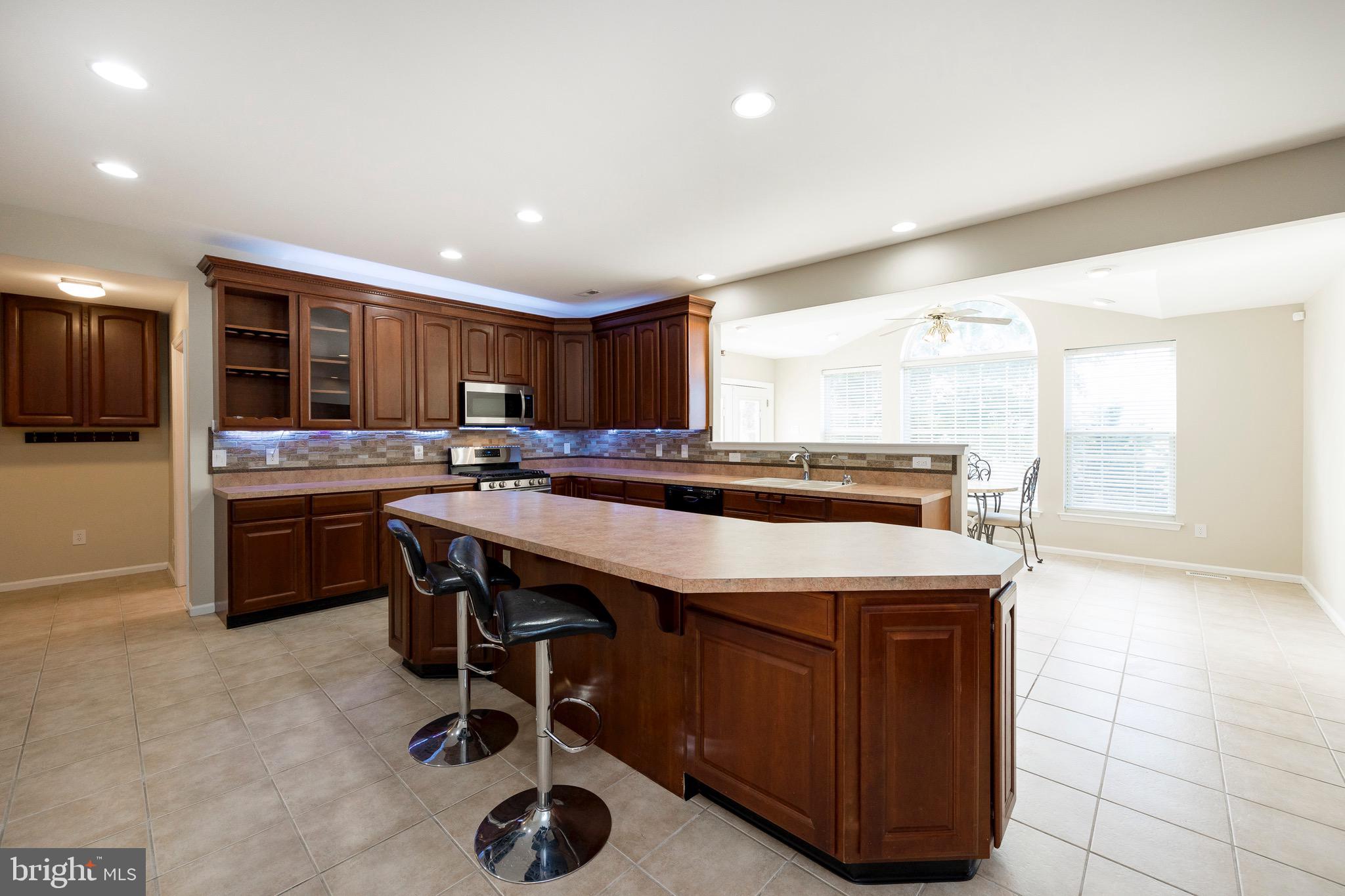 HIGHCROFT ESTATES - Residential