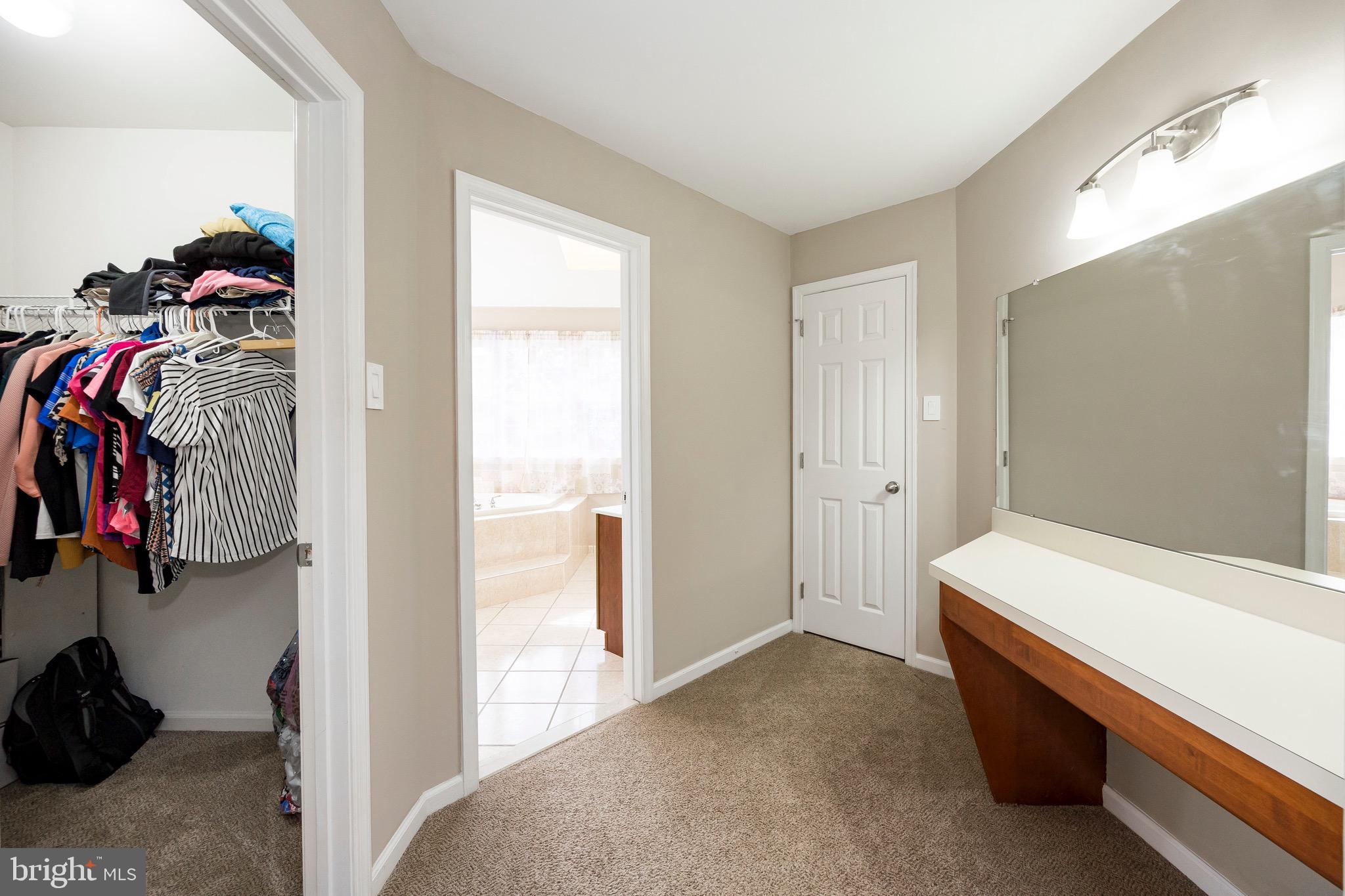 HIGHCROFT ESTATES - Residential