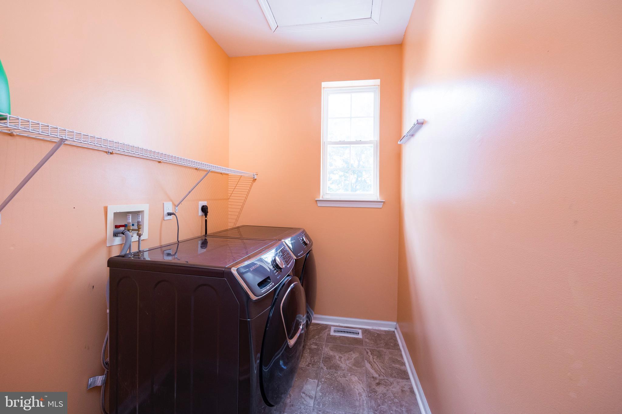 HIGHCROFT ESTATES - Residential