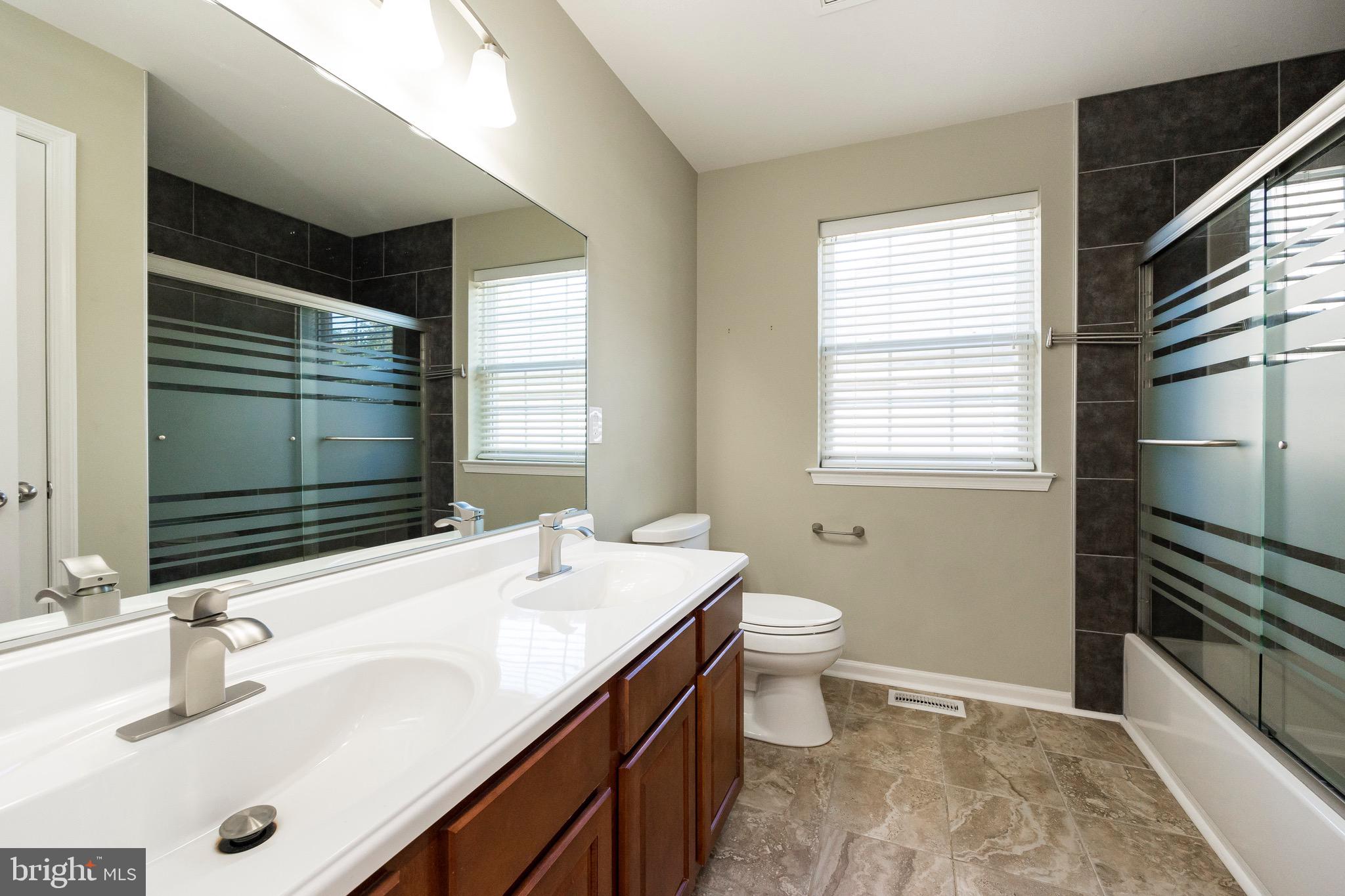 HIGHCROFT ESTATES - Residential