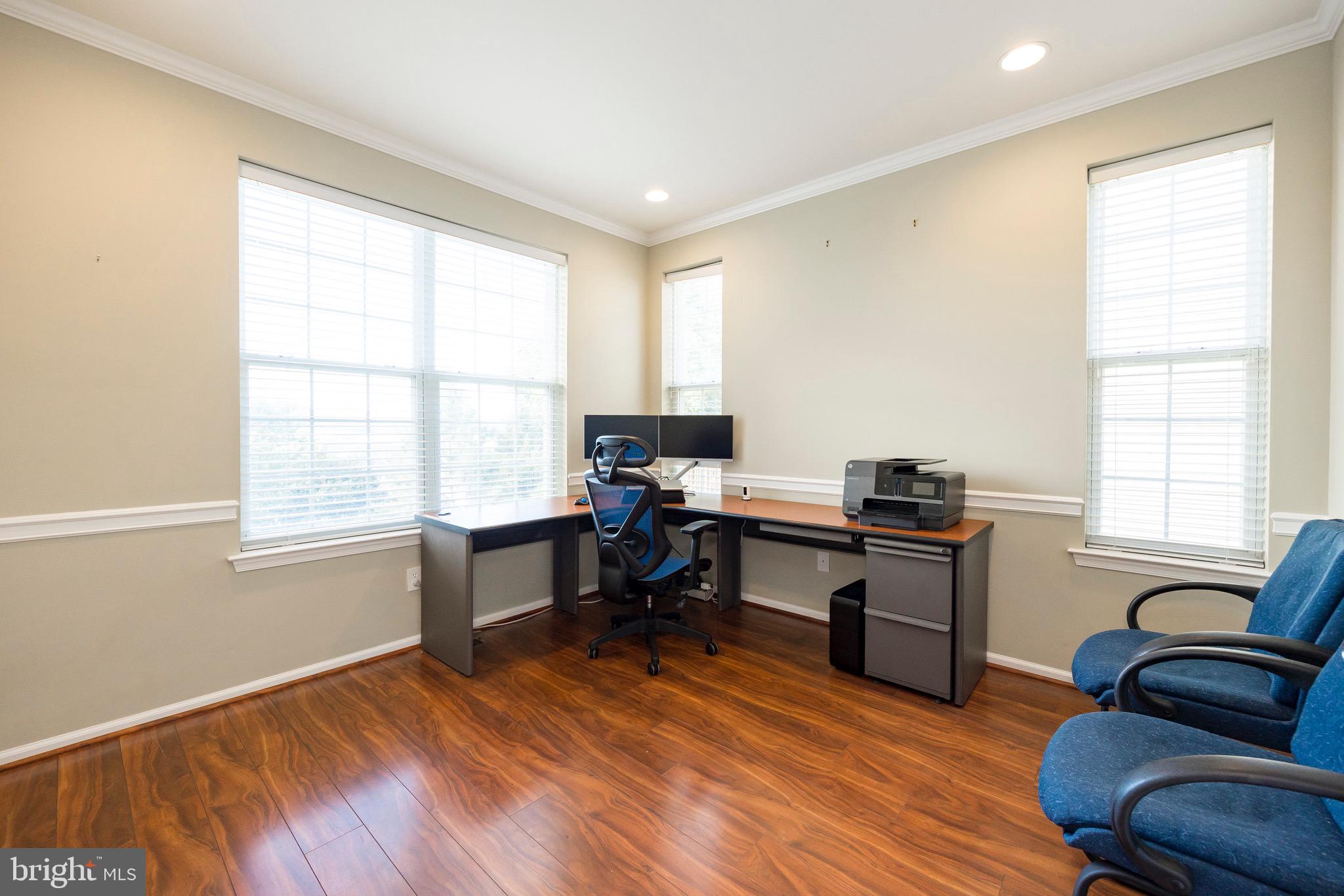 HIGHCROFT ESTATES - Residential