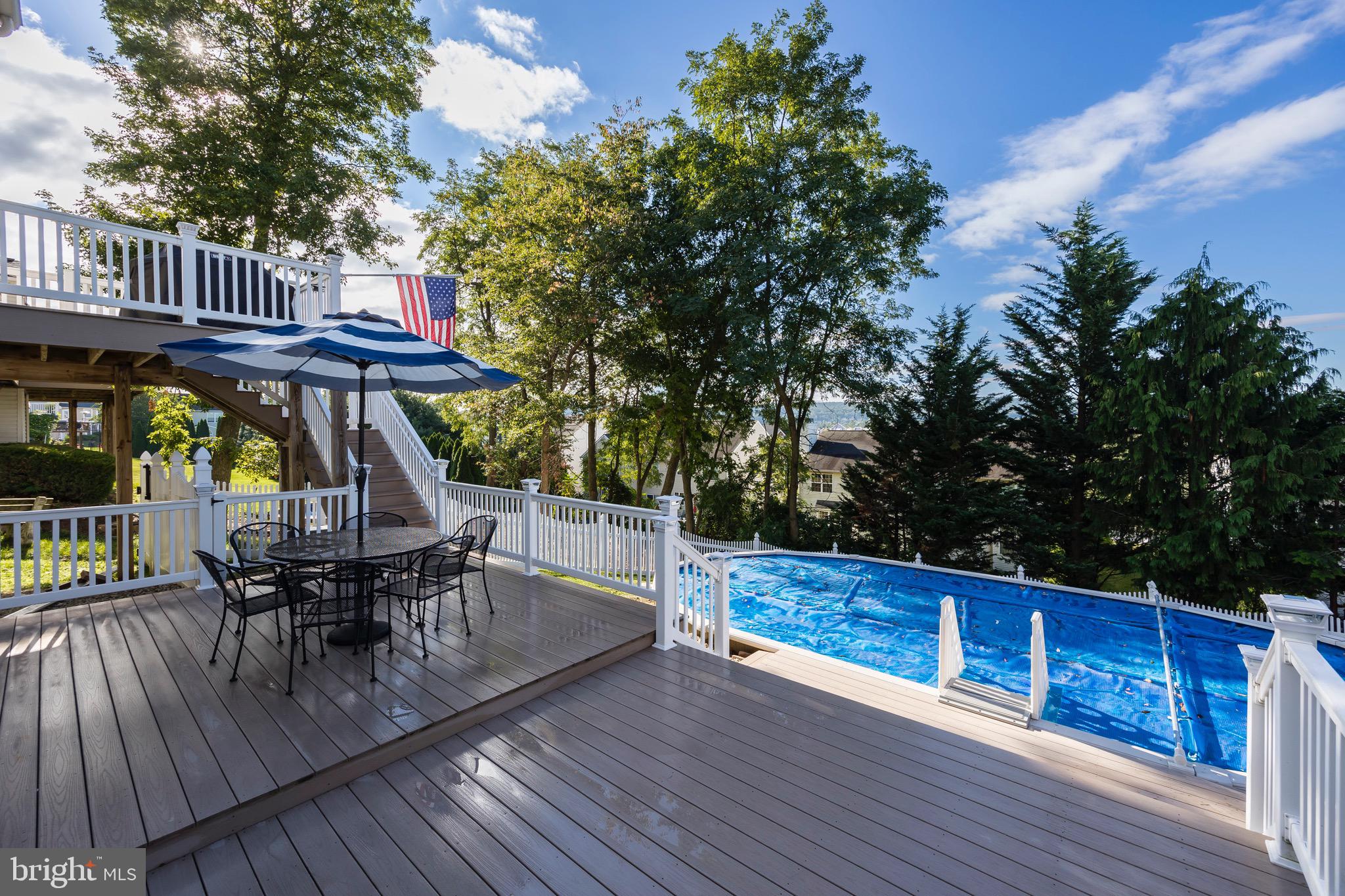 HIGHCROFT ESTATES - Residential