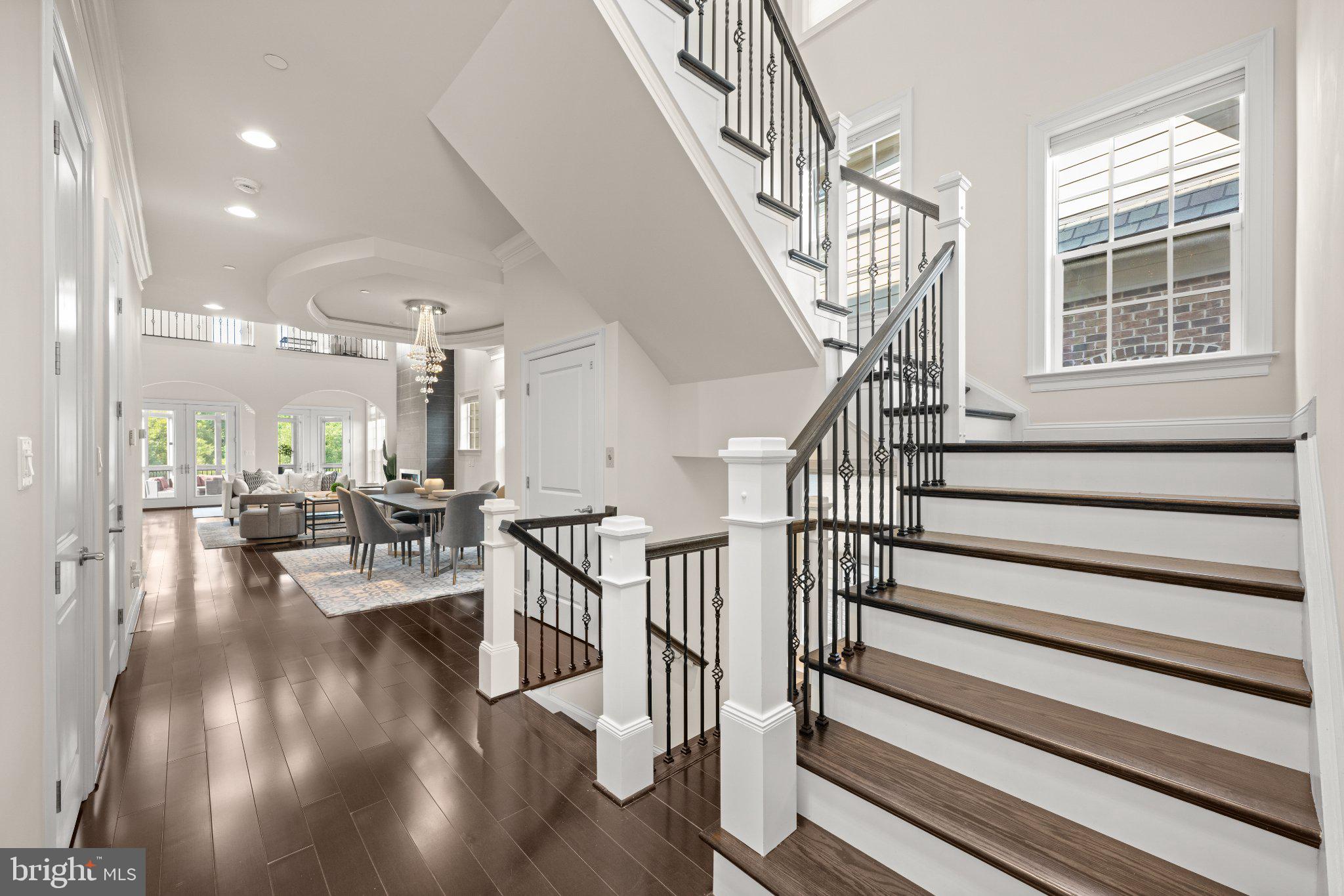 457 SALK CIRCLE