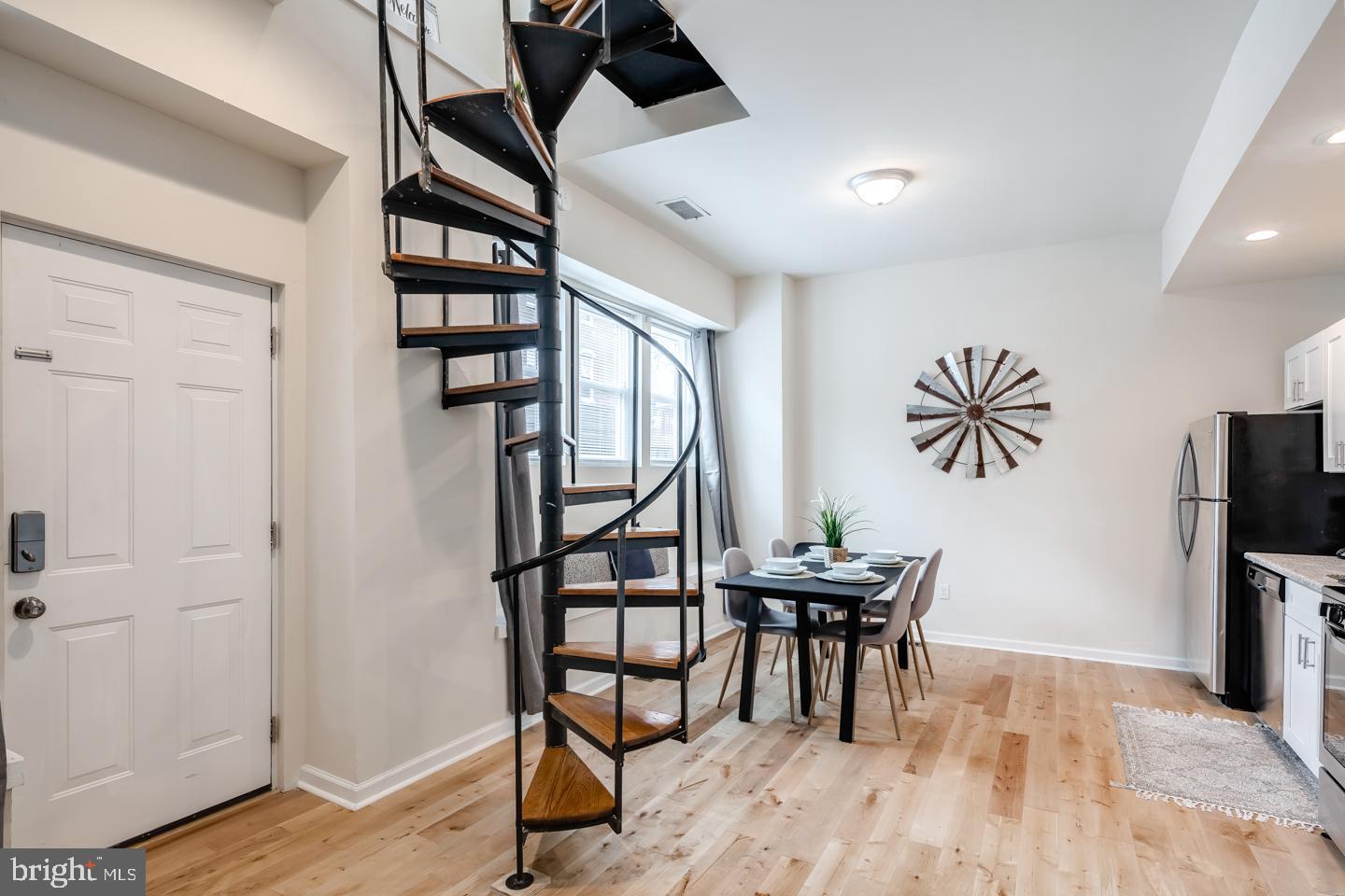 GRADUATE HOSPITAL - Residential Lease