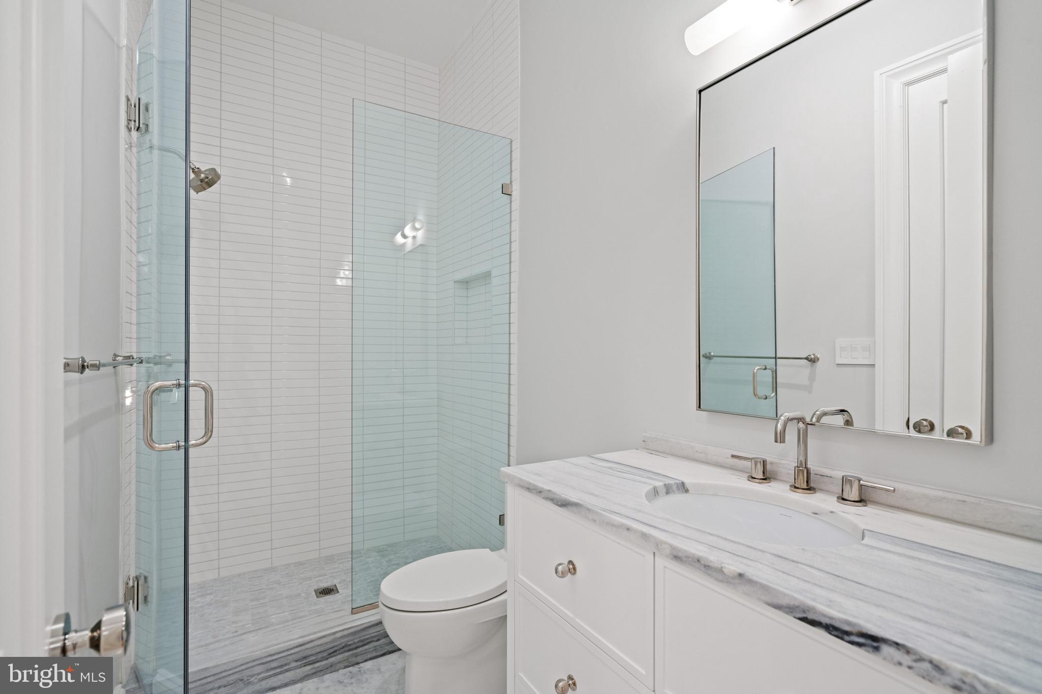 FOREST HILLS - Residential