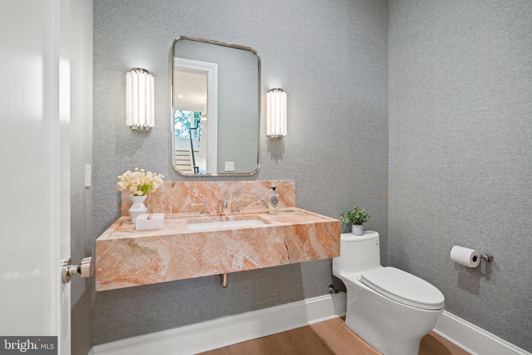 FOREST HILLS - Residential